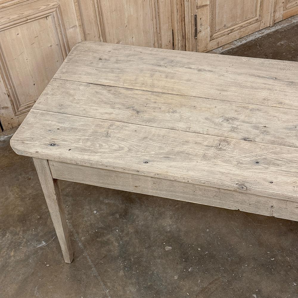 Grand 19th Century Rustic French Elm Farm Table For Sale 13