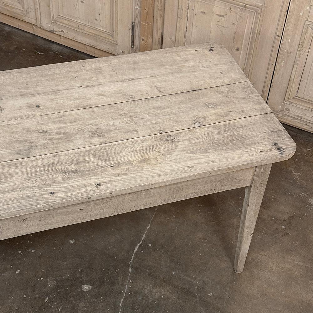 Grand 19th Century Rustic French Elm Farm Table For Sale 15