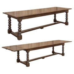 Grand Antique Banquet Table with Two Leaves and Turned Legs