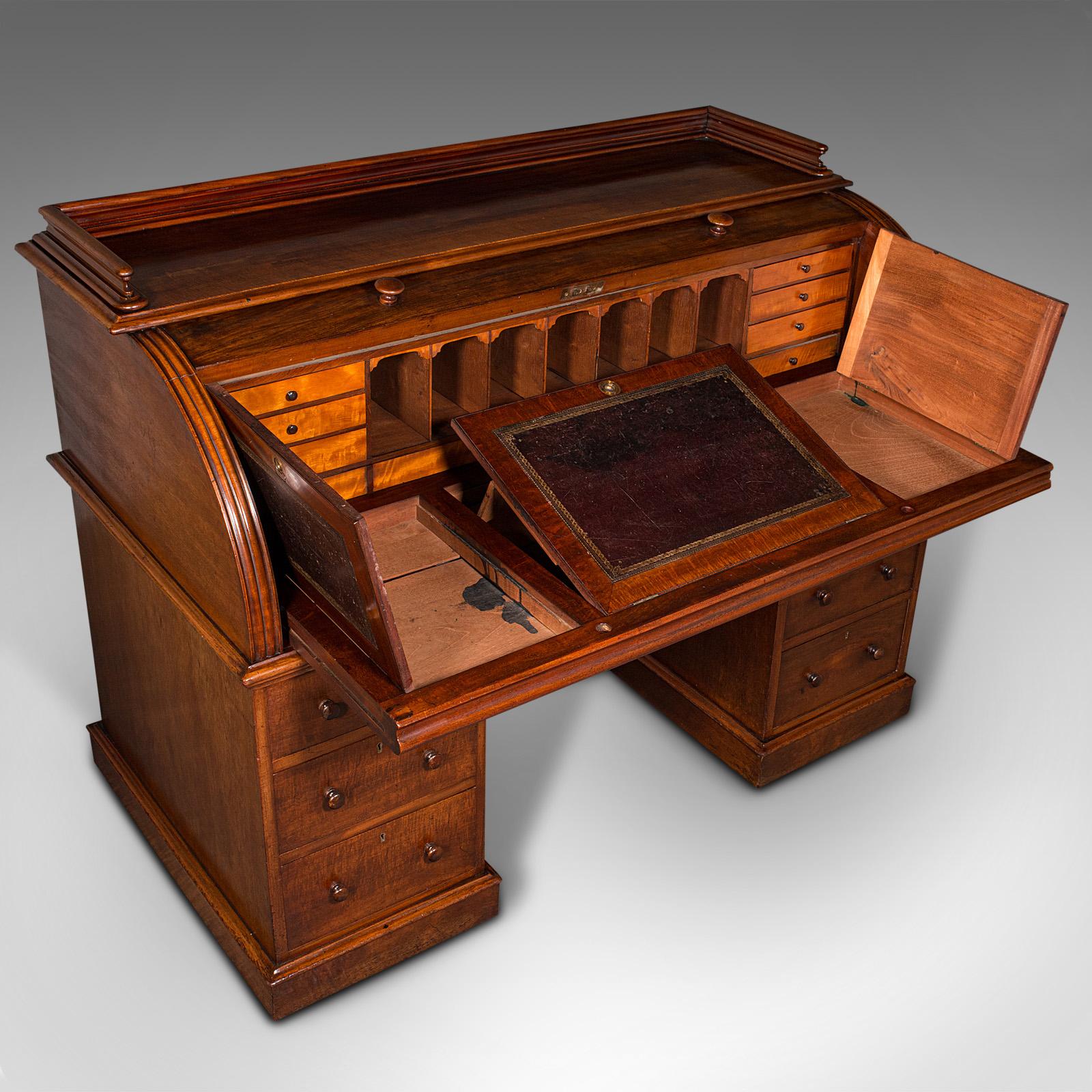 Grand Antique Estate Pedestal Desk, English Roll Top Secretaire, Victorian, 1860 In Good Condition For Sale In Hele, Devon, GB