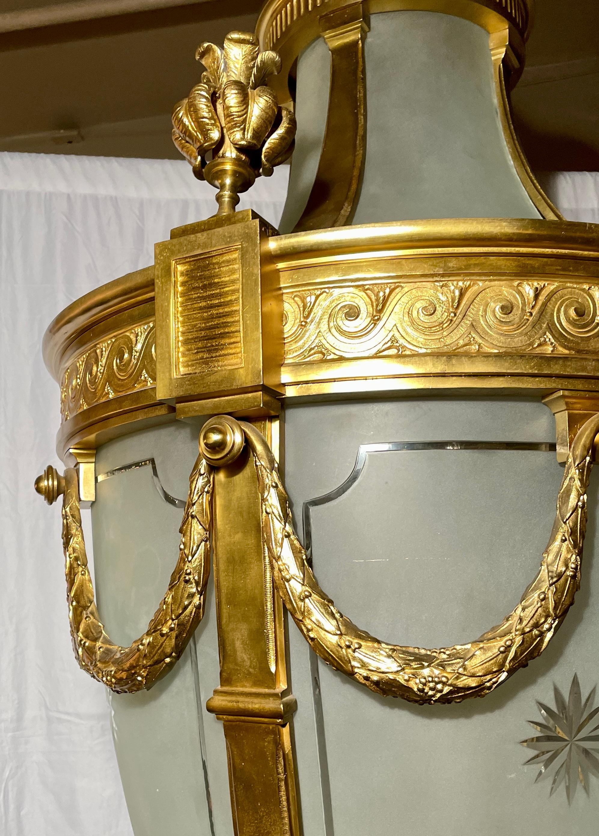 Grand Antique French Belle Époque Gold Bronze & Etched Glass Lantern, circa 1890 In Good Condition For Sale In New Orleans, LA