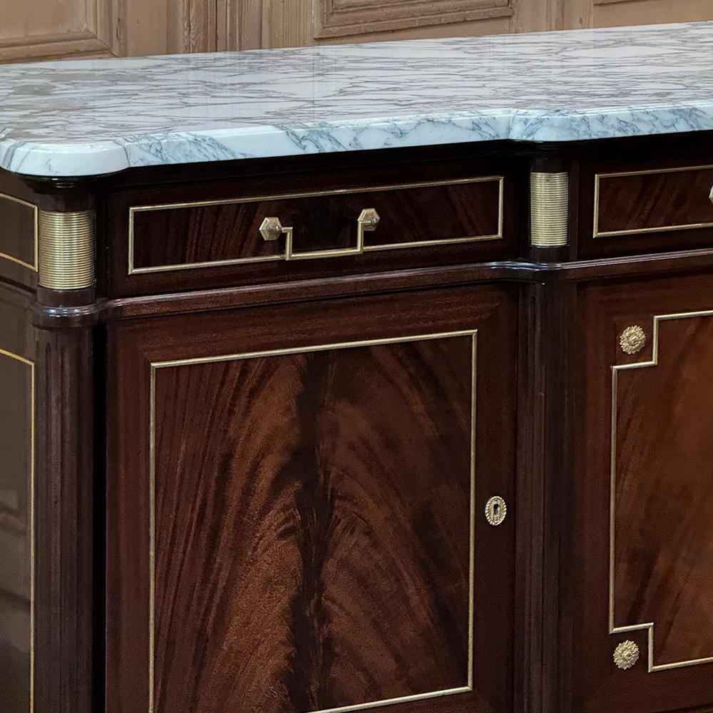 XX secolo Grand Antique French Directoire Style Marble Top Mahogany Buffet in vendita