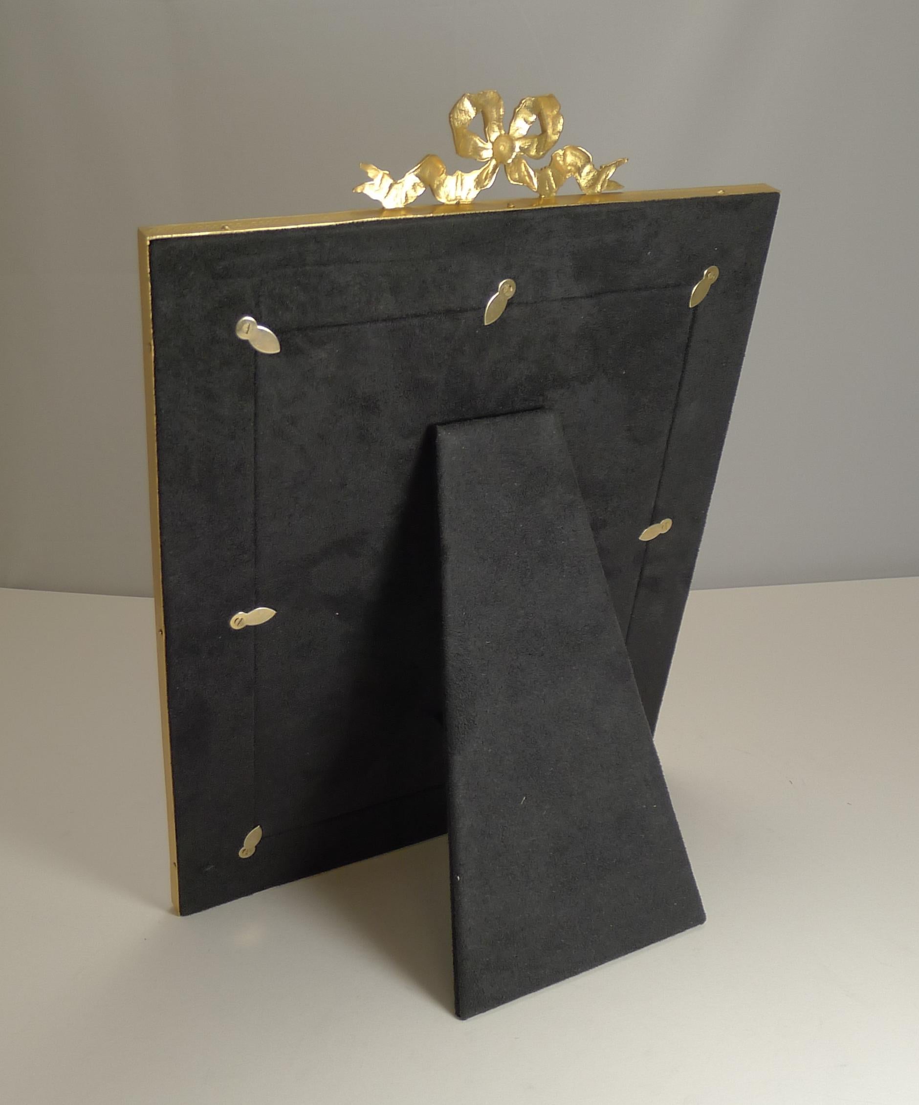 Grand Antique French Gilded Bronze Photograph / Picture Frame, circa 1900 5