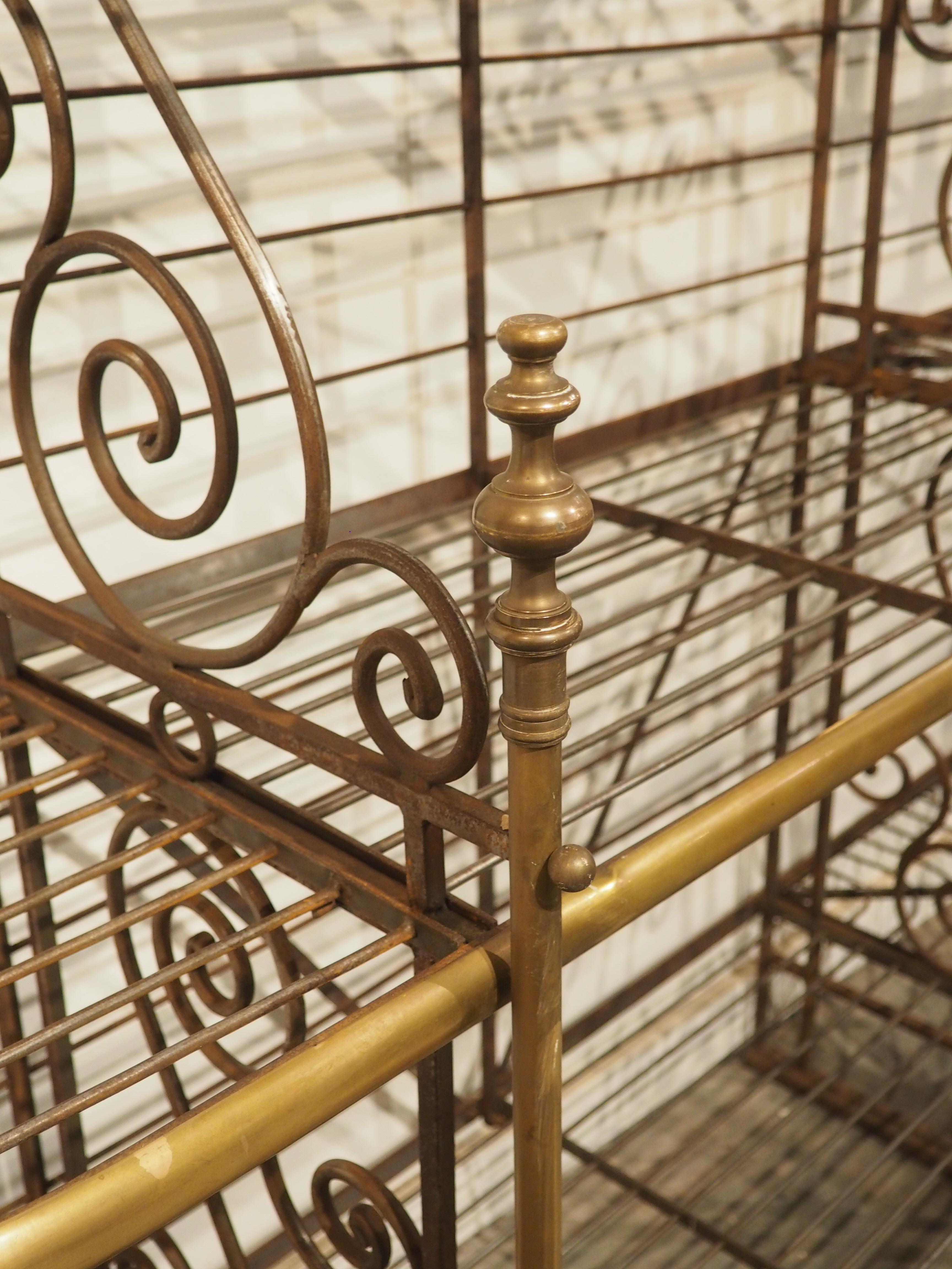 Grand Antique French Iron and Brass Boulangerie Baker’s Rack, Circa 1900 For Sale 9