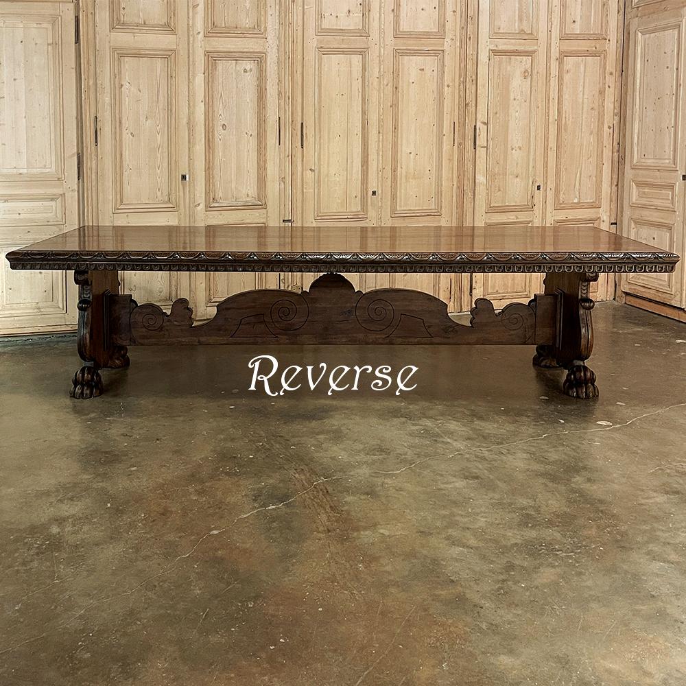 Grande table de banquet ancienne italienne de la Renaissance en noyer ...