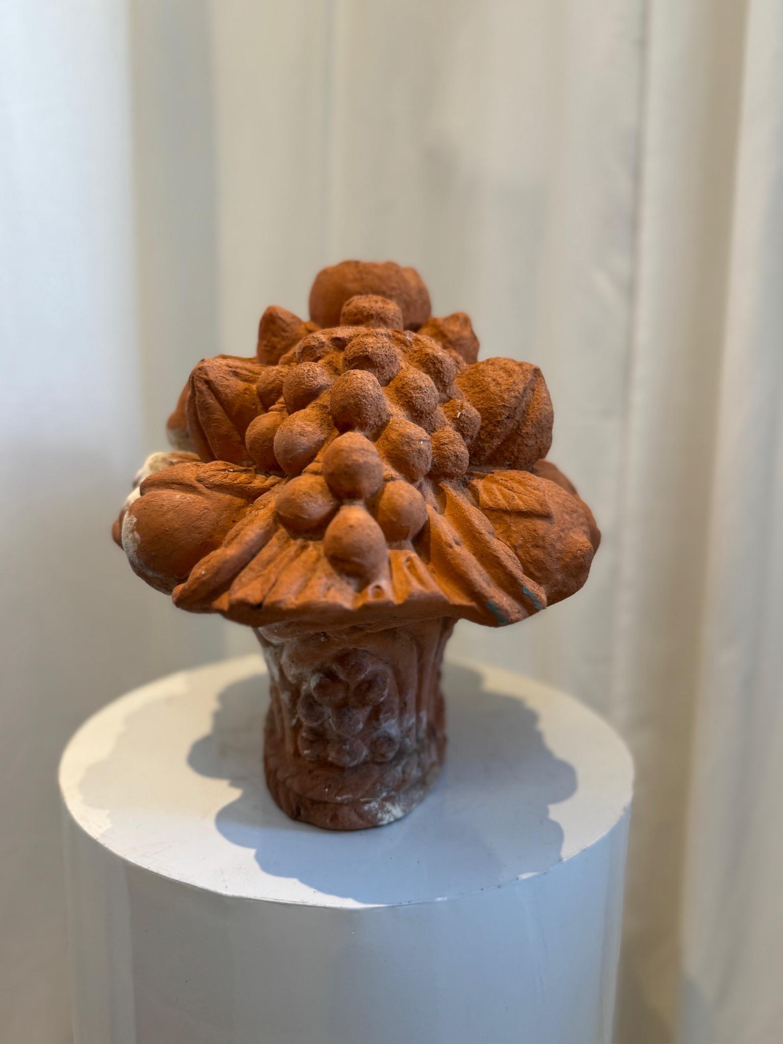 Grand Antique Italian-Style Terracotta Fruit Basket Finial – Handcrafted Garden In Good Condition For Sale In West Hollywood, CA