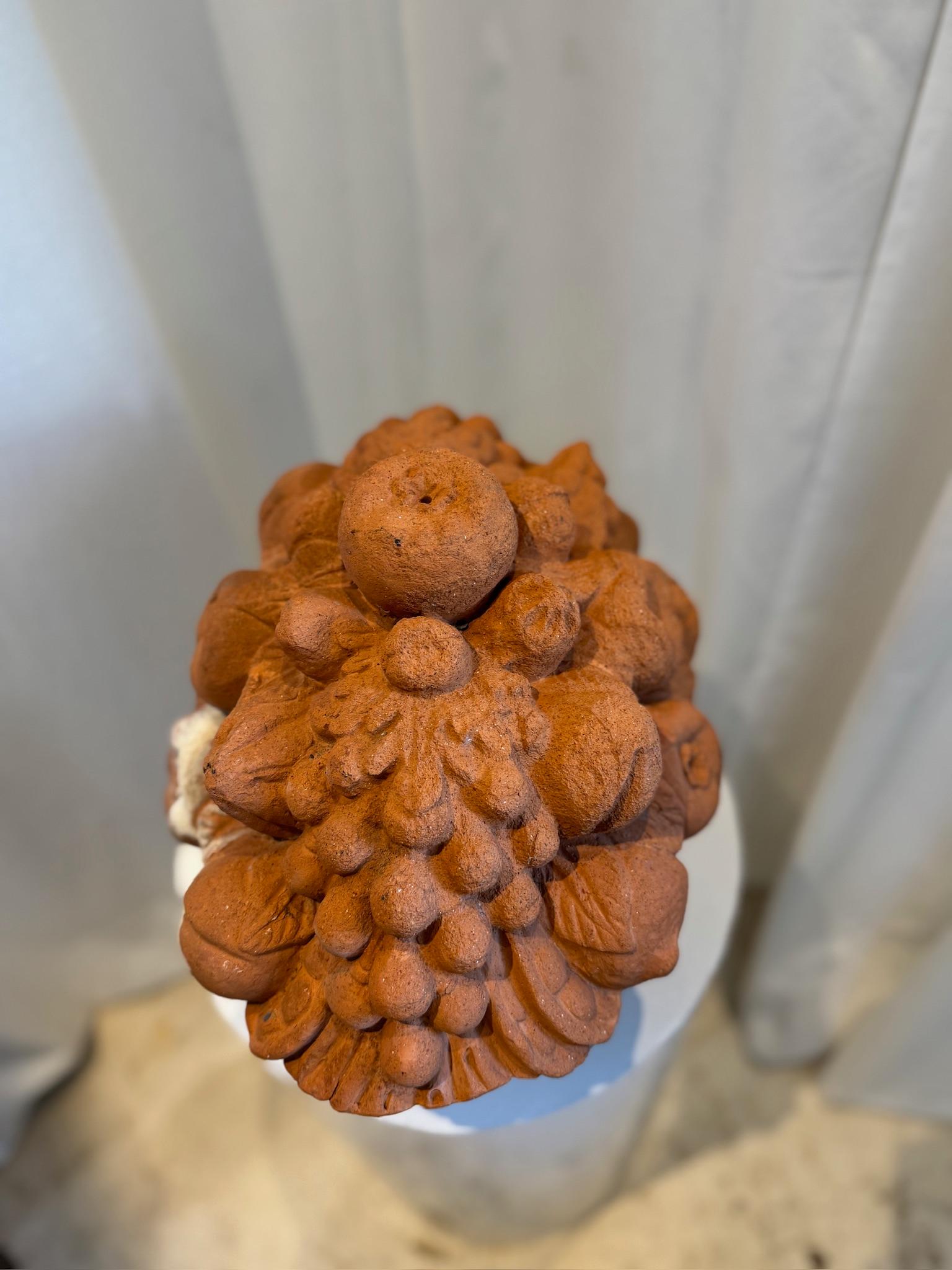 20th Century Grand Antique Italian-Style Terracotta Fruit Basket Finial – Handcrafted Garden For Sale