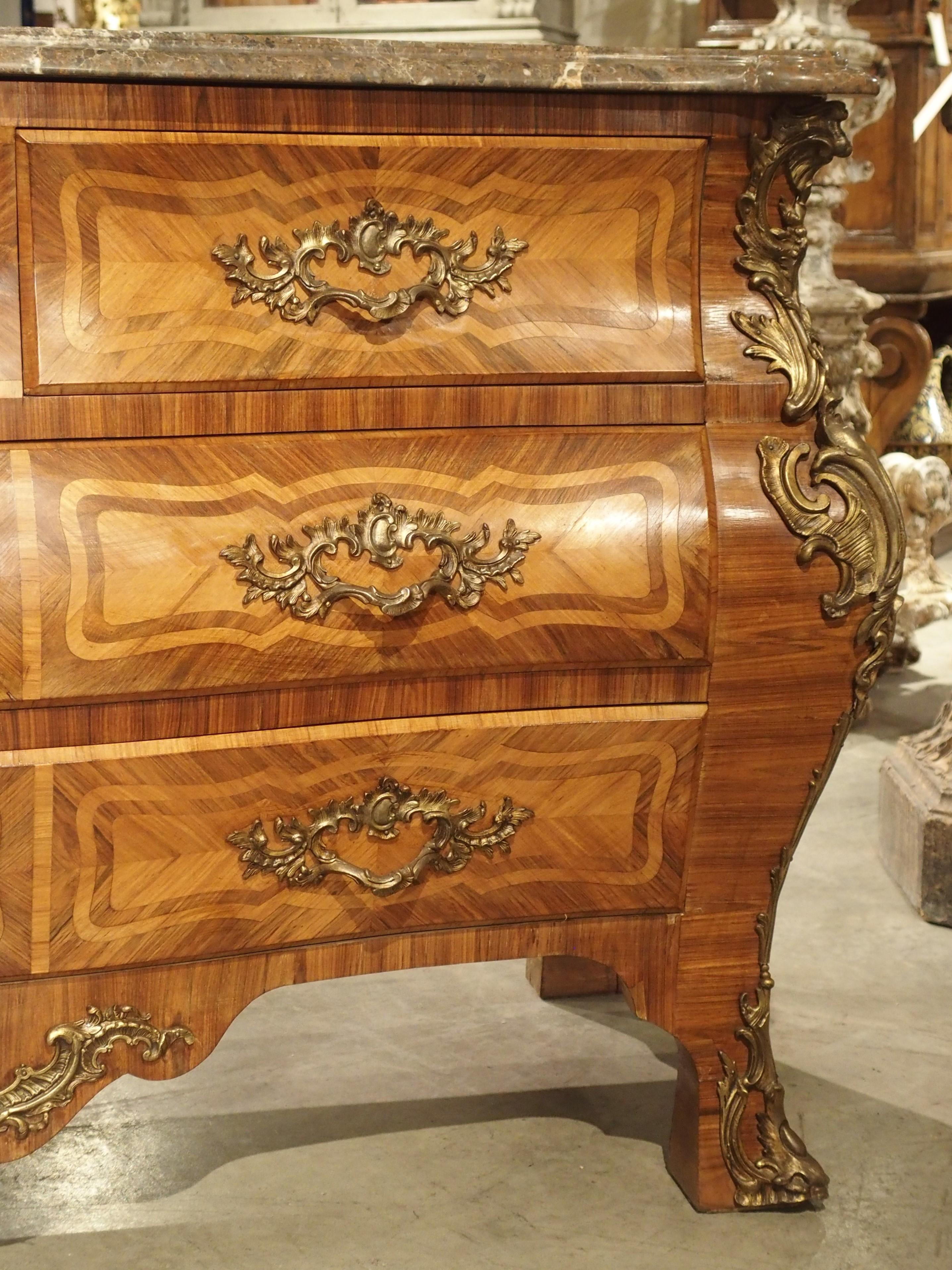 Grand Antique Louis XV Style French Commode with Bronze Mounts and Marble Top In Good Condition For Sale In Dallas, TX