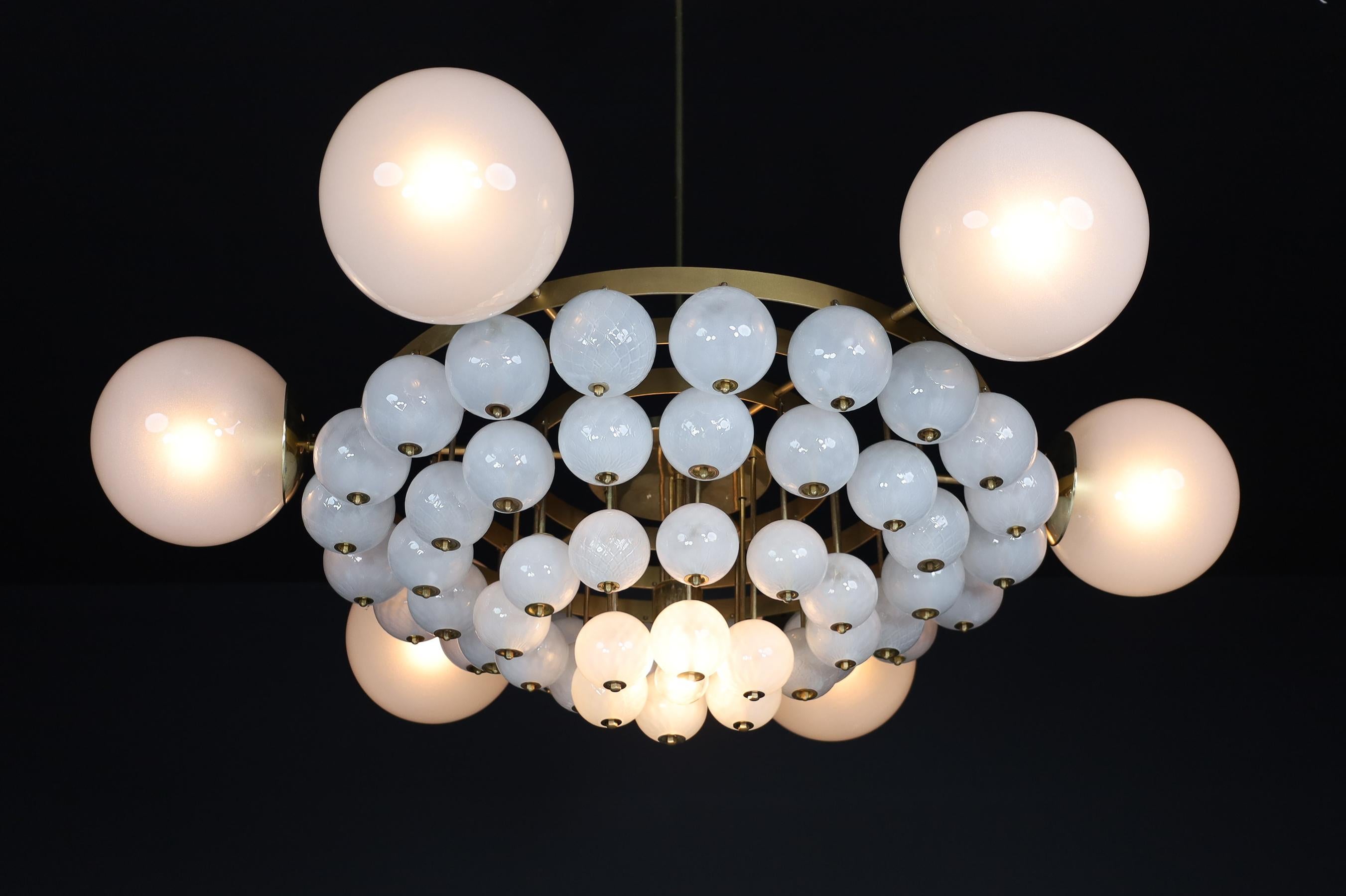 Grand Bohemian Chandelier with Brass Fixture & Hand-blowed Frosted Glass Globes For Sale 7