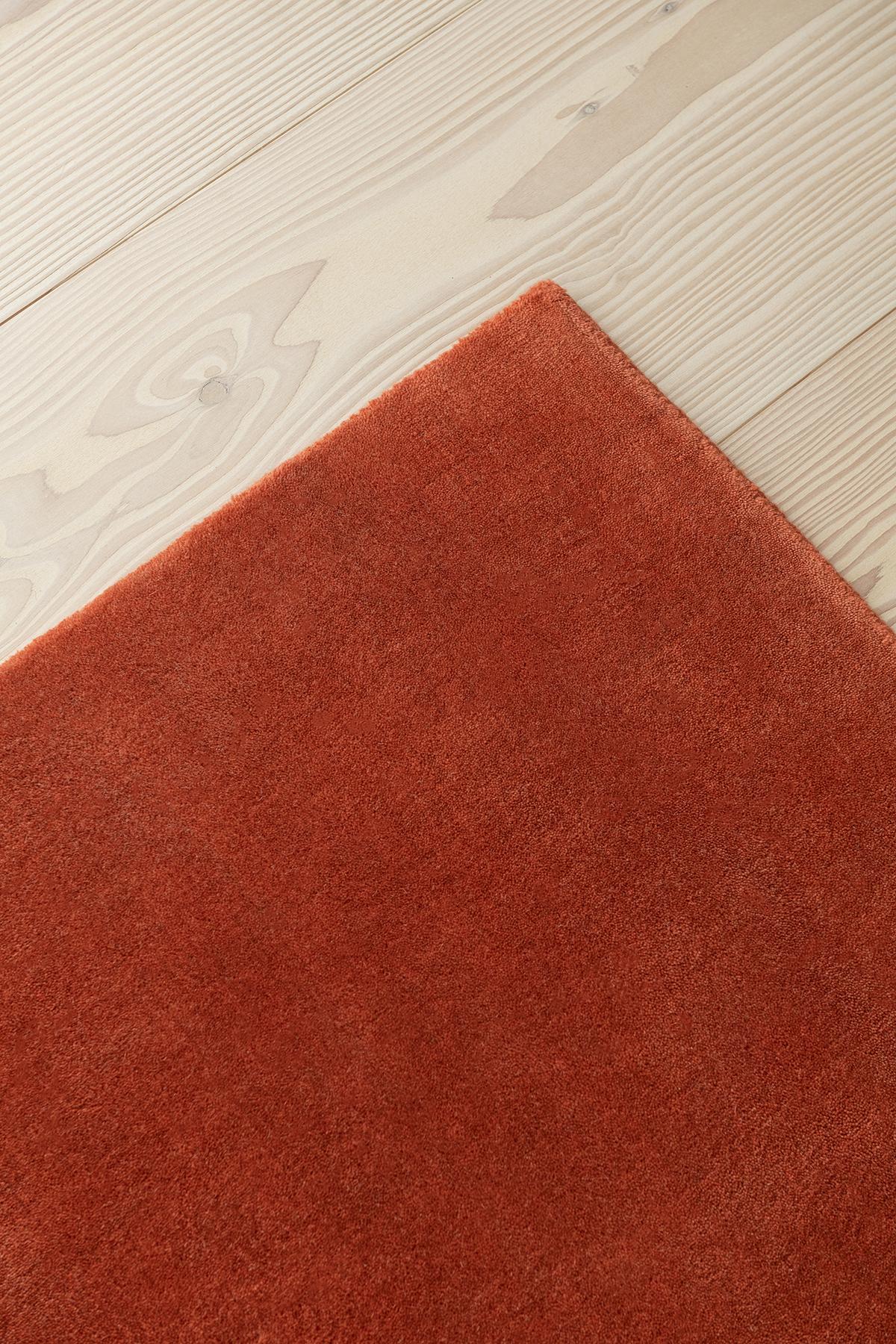 Modern Grand Brick Red, Wool Cut Pile Rug