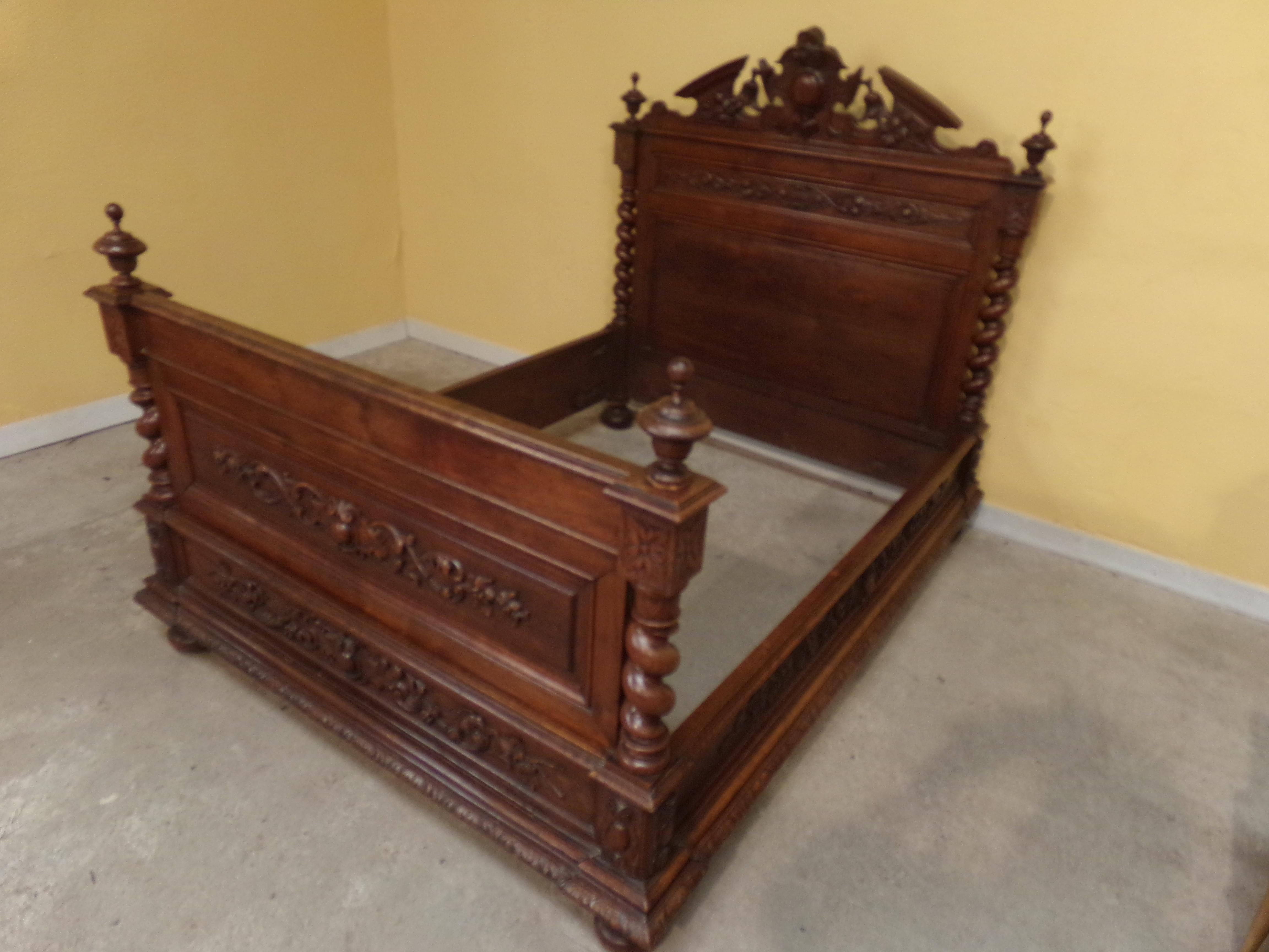 Louis XIII Grand Carved Walnut Chateau Bed, C1880 For Sale