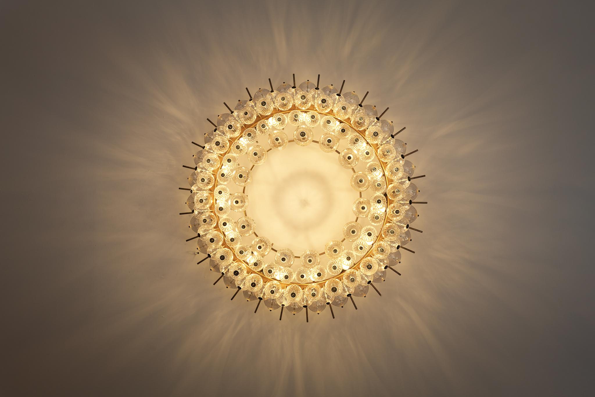 Grand Chandelier in Brass and Ribbed Glass Spheres 153cm/60in For Sale 7