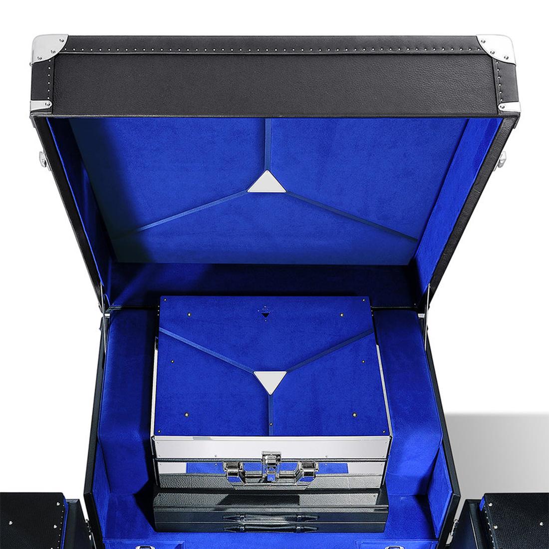 Grand Cru Blue Trunk In New Condition For Sale In Paris, FR