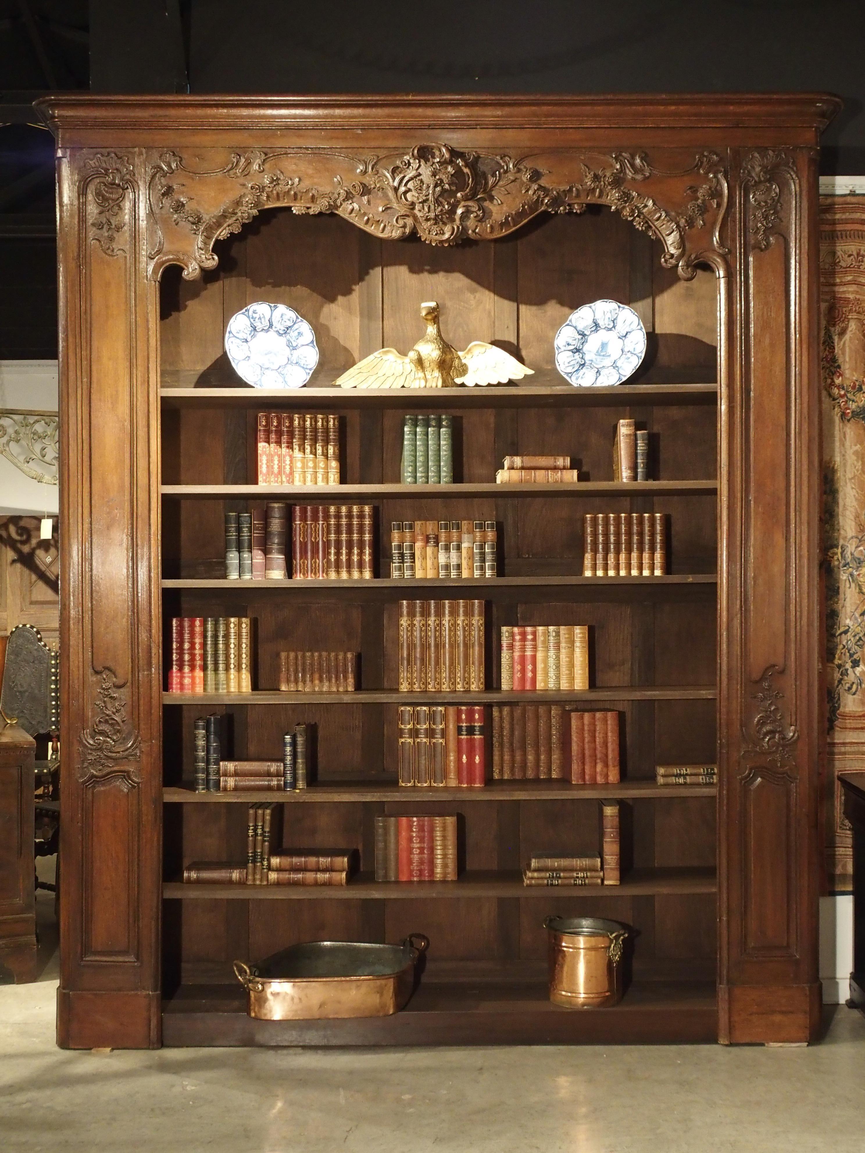 Grand Early 18th Century French Regence Bibliotheque in Carved Oak 6