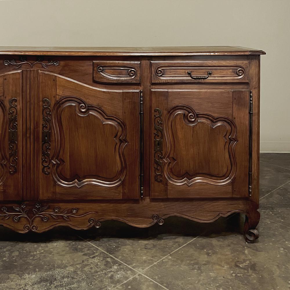 Grand Early 19th Century Country French Cherry Wood Buffet 1