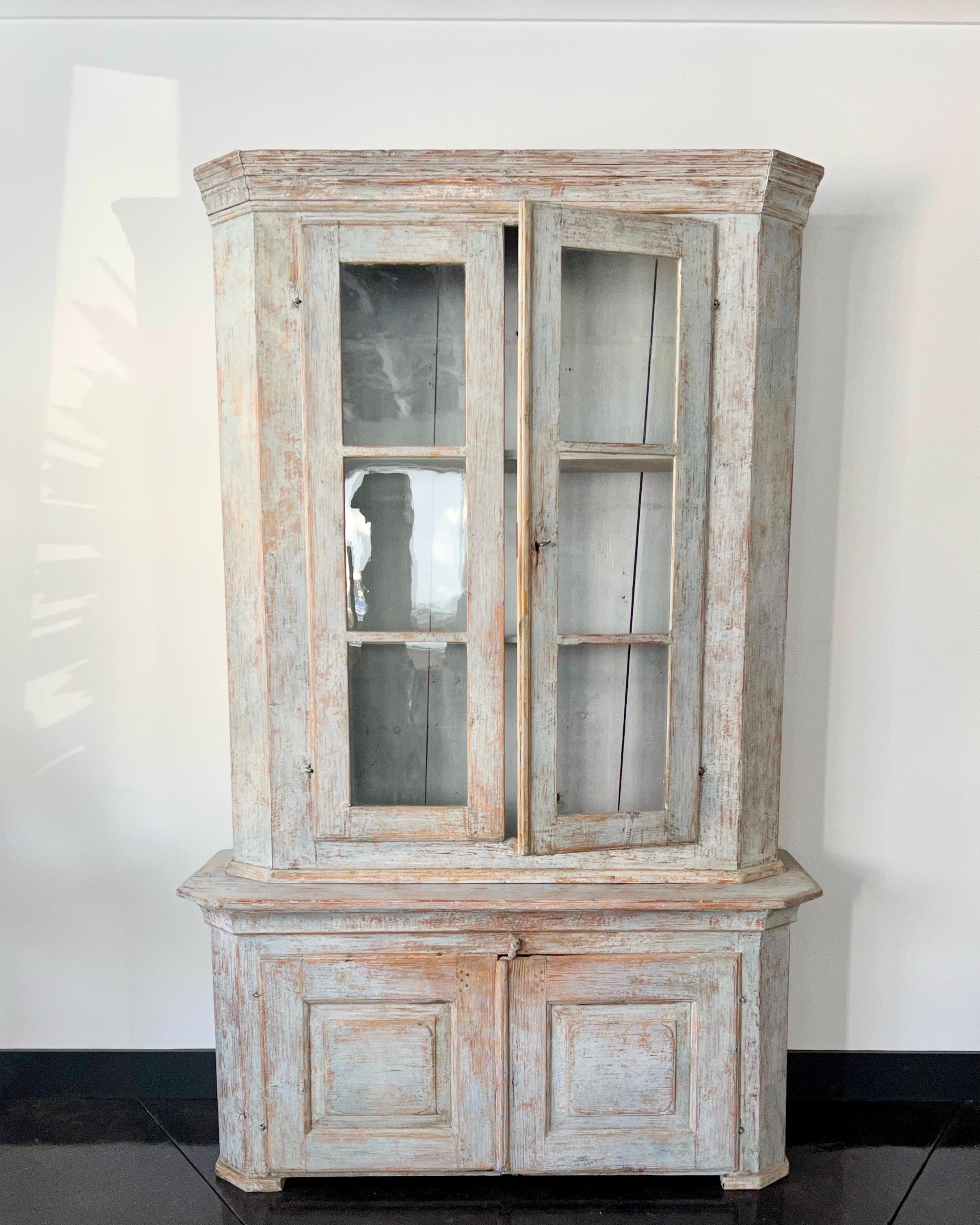 Gustavian Grand Early 19th Century Swedish Glazed Cabinet