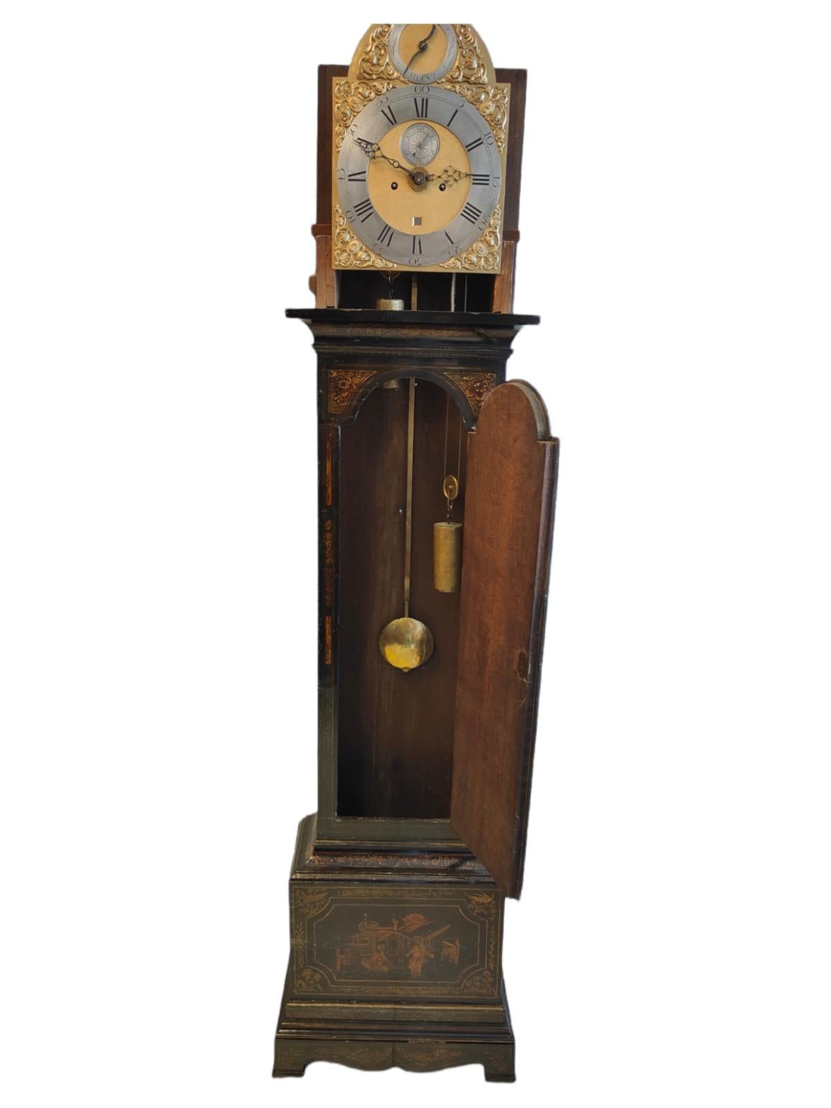 Großvater Gehäuse Uhr mit chinesischen Figuren xixth
Englische Uhr aus dem 19. Jahrhundert, verziert mit asiatischen Landschaften. Die Uhr funktioniert perfekt und ist vollständig. Der Kasten ist aus Eichenholz gefertigt. Maße 240 x 50 x 30