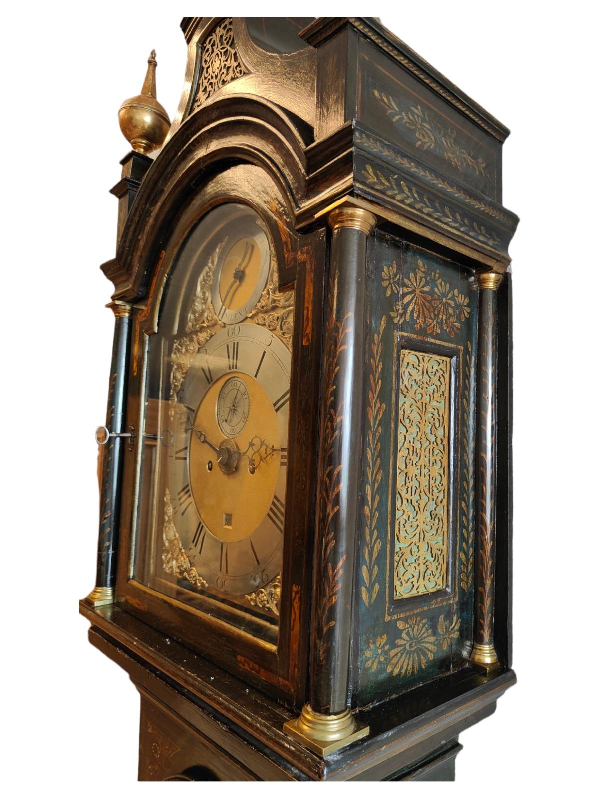 Grand Father Case Clock with Chinese Figures 19th Century In Good Condition For Sale In Madrid, ES