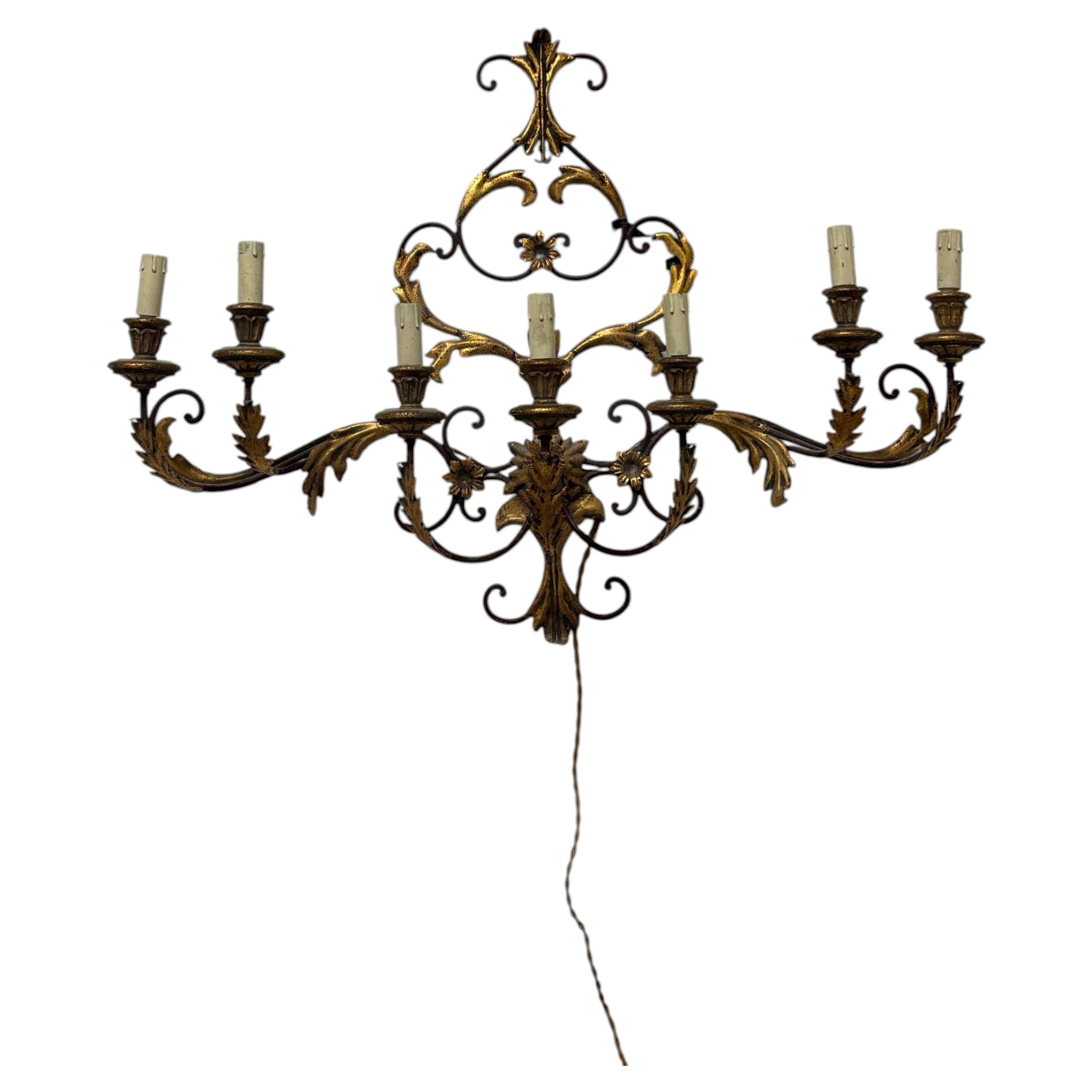 Grand Florentine Style Gilt Metal 7-Arm Sconce, 80cm Width, Mid-20th Century For Sale