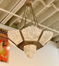 Französischer Grand French Art-Déco-Kronleuchter von Hettier Vincent