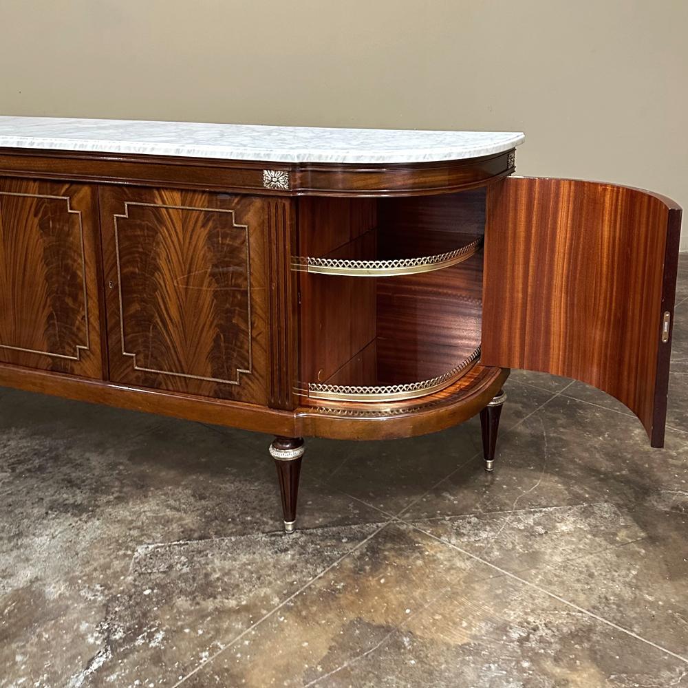 Grand French Louis XVI Flame Mahogany Buffet with Carrara Marble For Sale 6