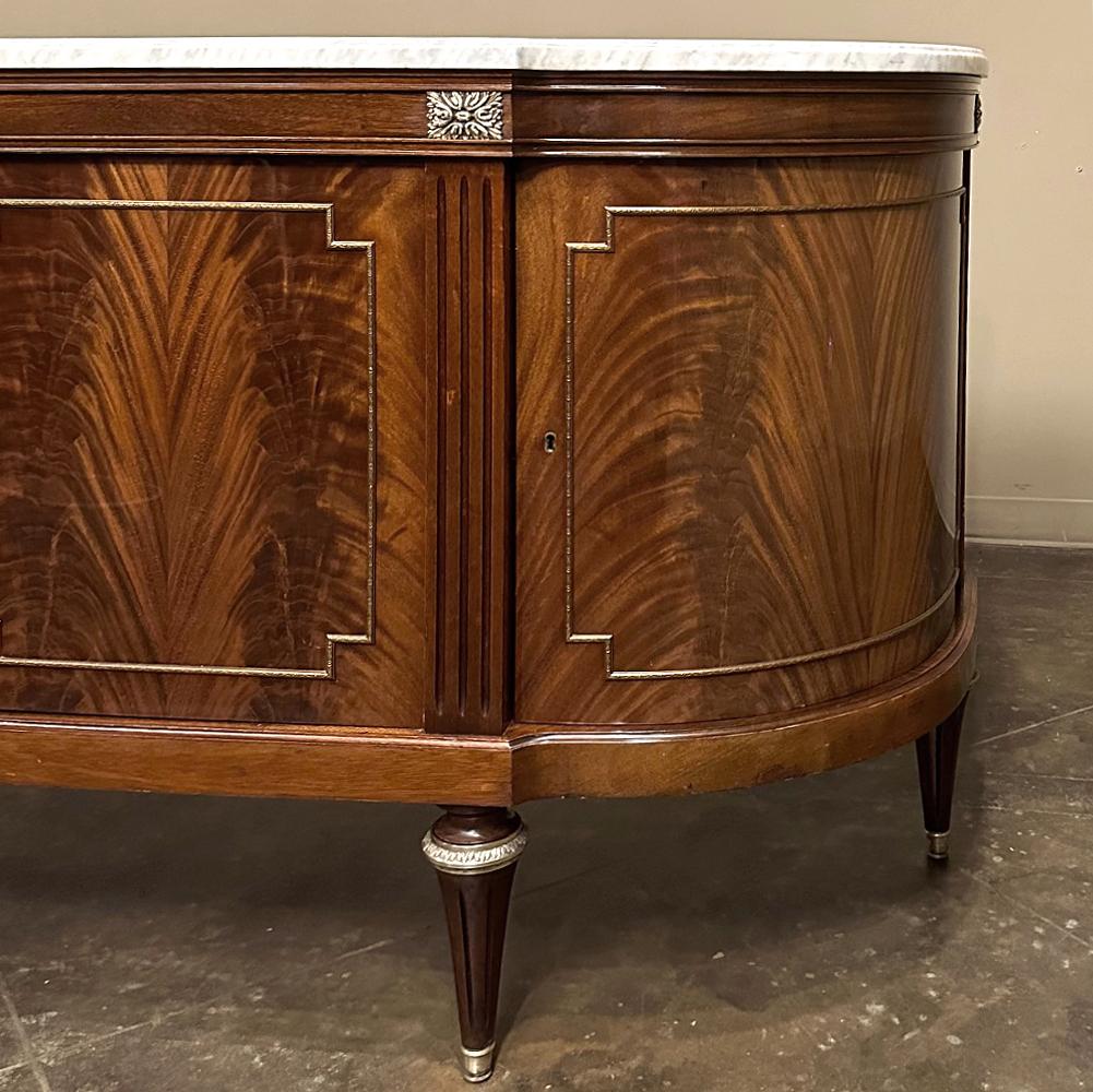Grand French Louis XVI Flame Mahogany Buffet with Carrara Marble For Sale 10