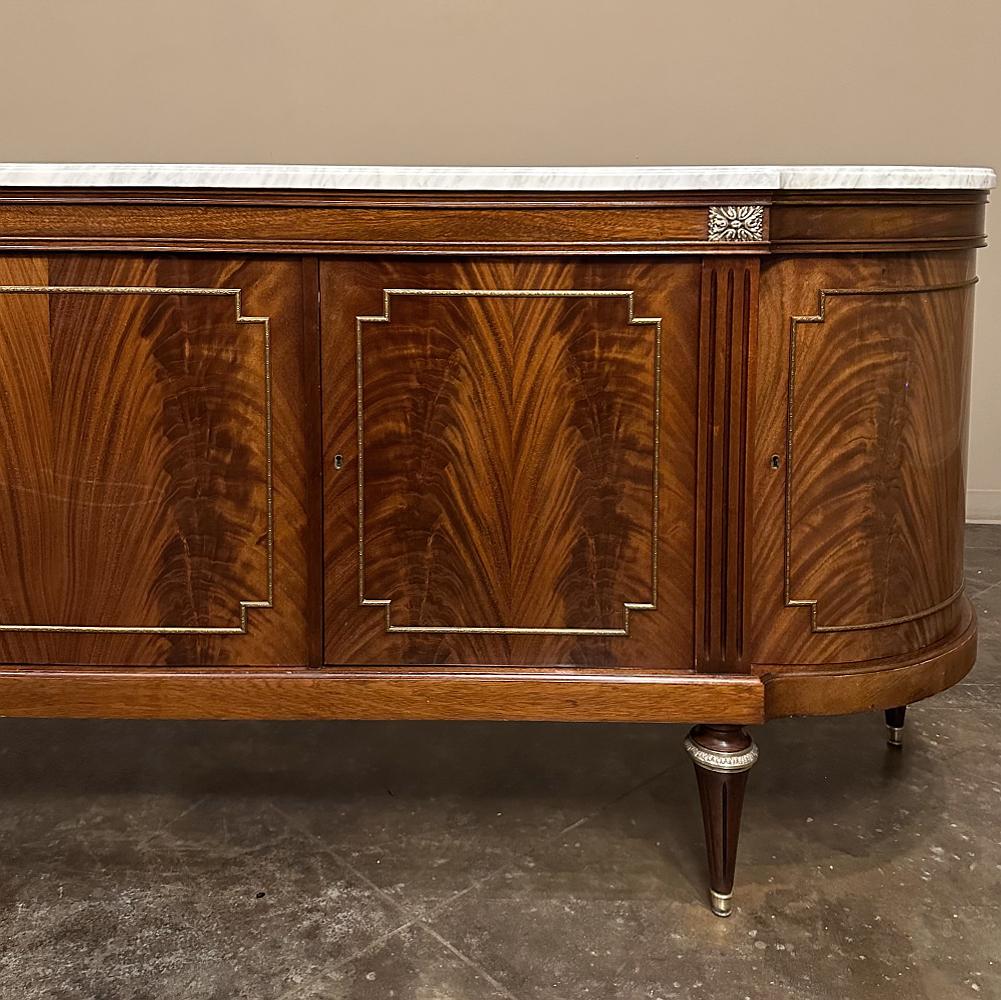 Grand French Louis XVI Flame Mahogany Buffet with Carrara Marble For Sale 11