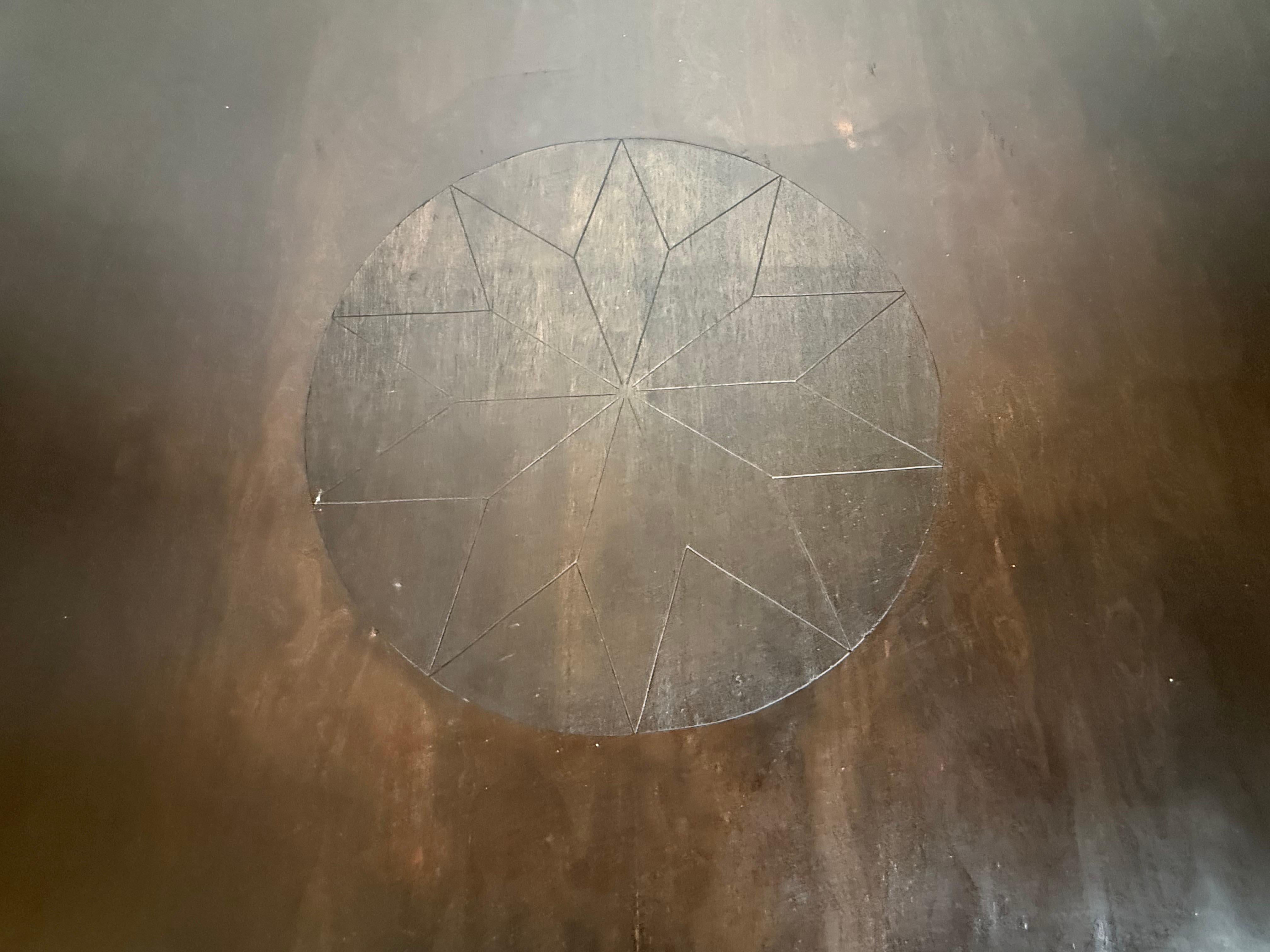 Grande tavolo da pranzo ovale francese in stile Luigi XVI con grembiule traforato dorato in vendita 5