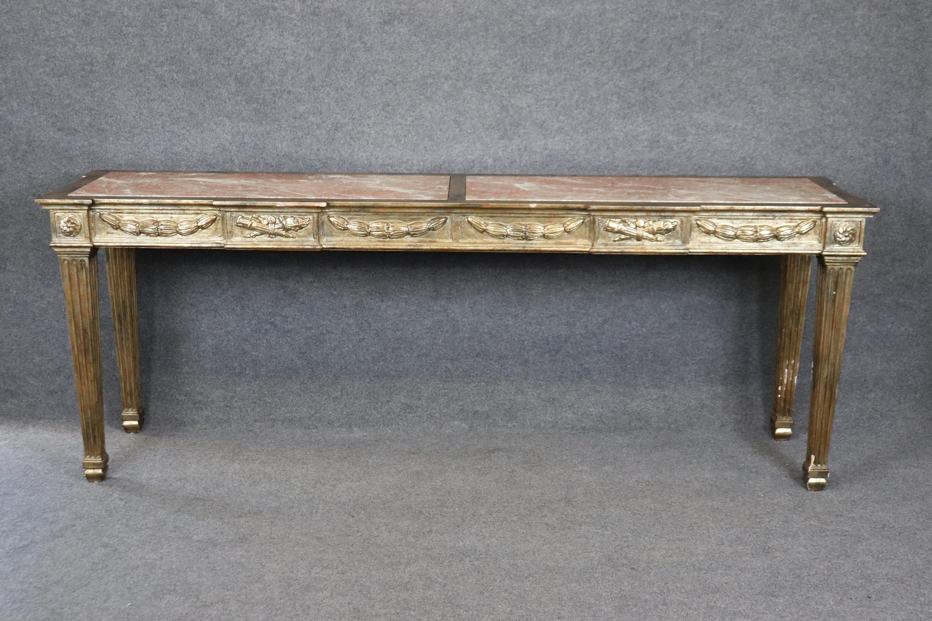 Direttorio Grande tavolo da console francese con piano in marmo intagliato Luigi XVI Directoire a foglia d'argento in vendita