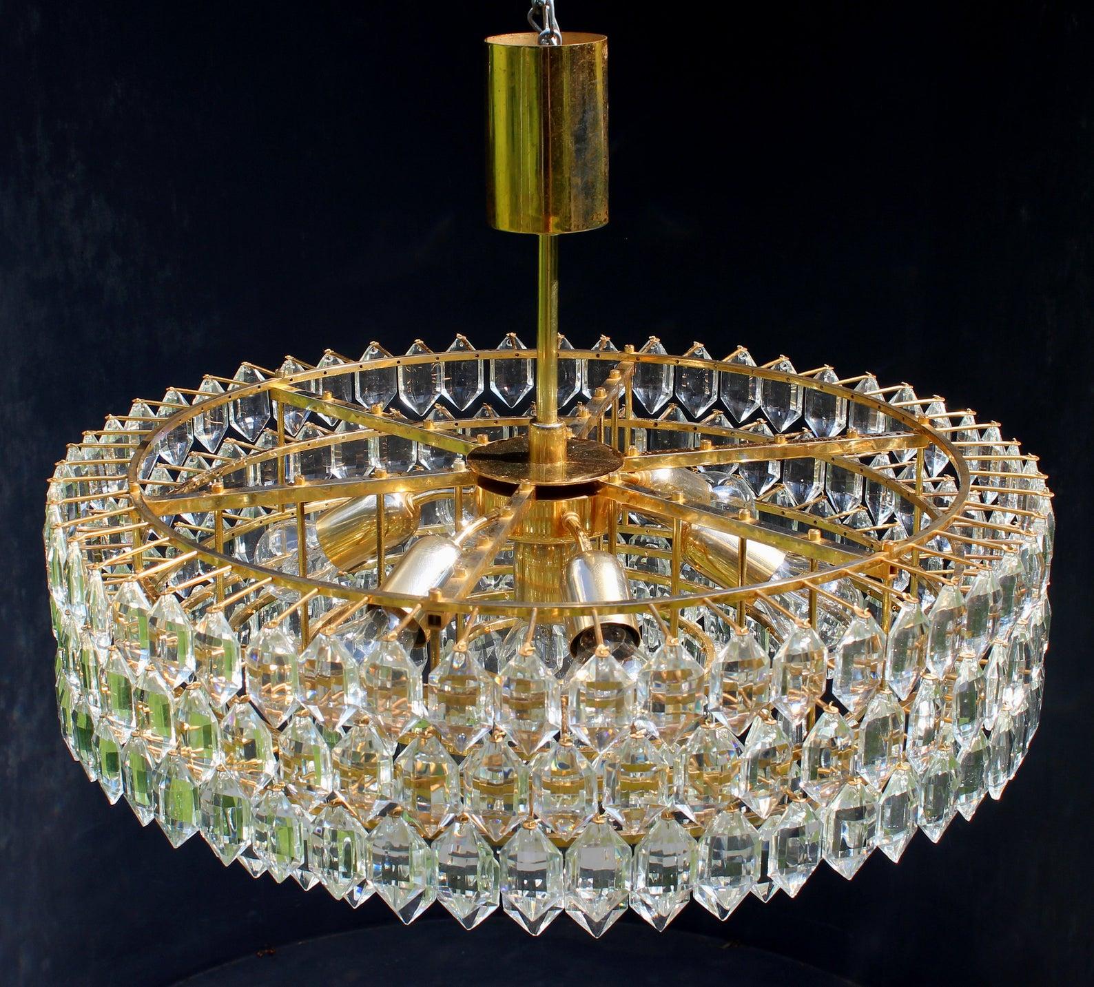 Grand Gilt Schröder & Co. Drum 8-Tier Lead Crystal Chandelier, Germany, 1970s In Good Condition For Sale In Berlin, BE