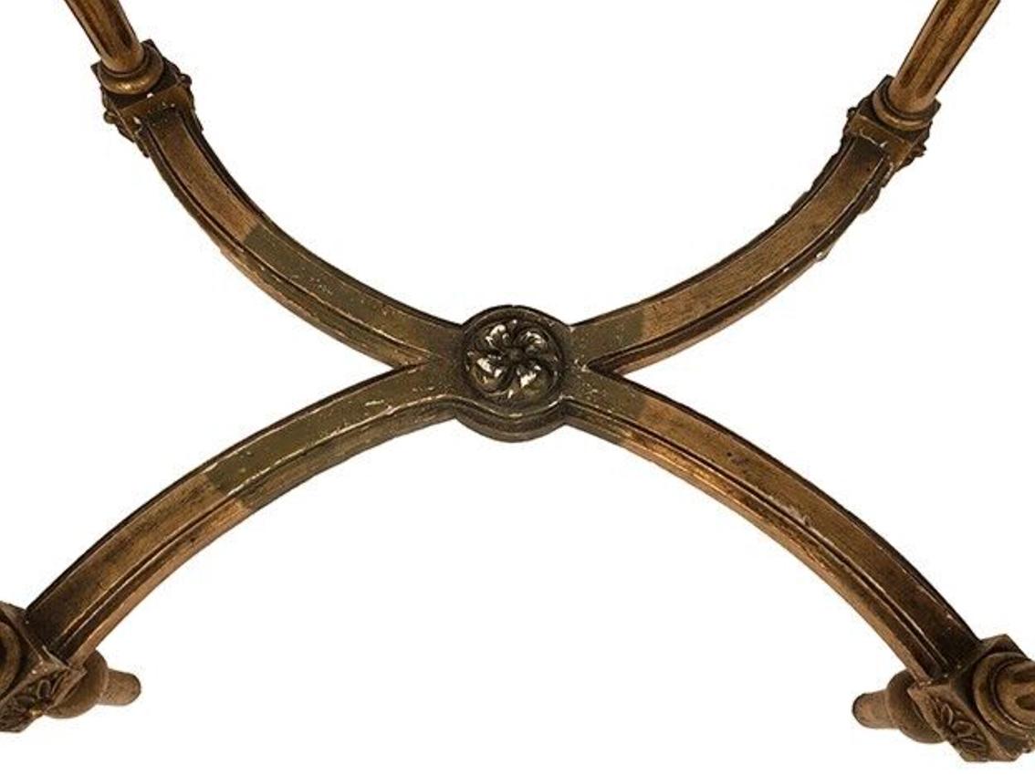 Gilt Grand guéridon de style Louis XVI en bois doré et plateau de marbre, fin XIXe