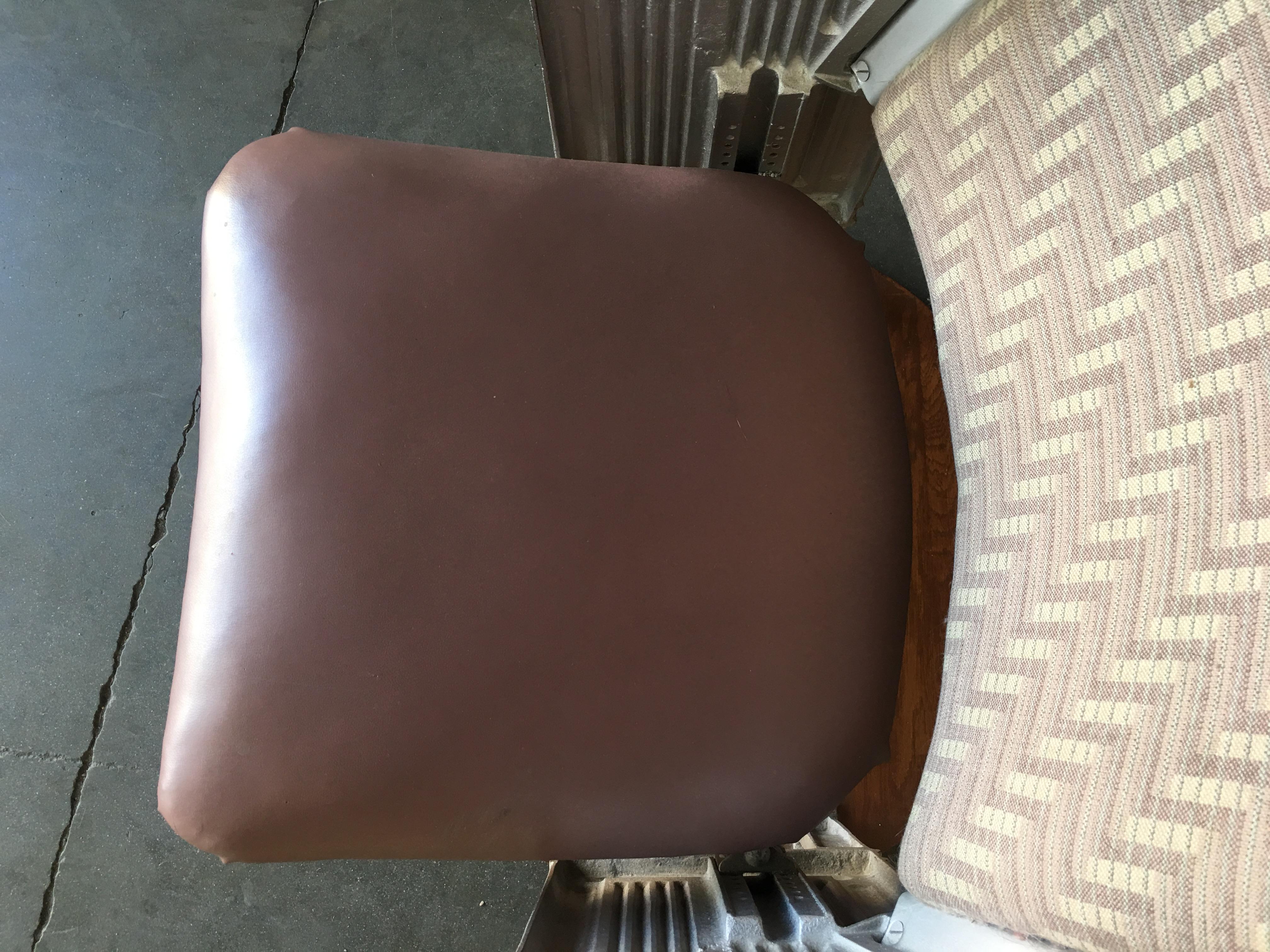 Grand Hollywood Art Deco Movie Theater Chair In Excellent Condition In Van Nuys, CA