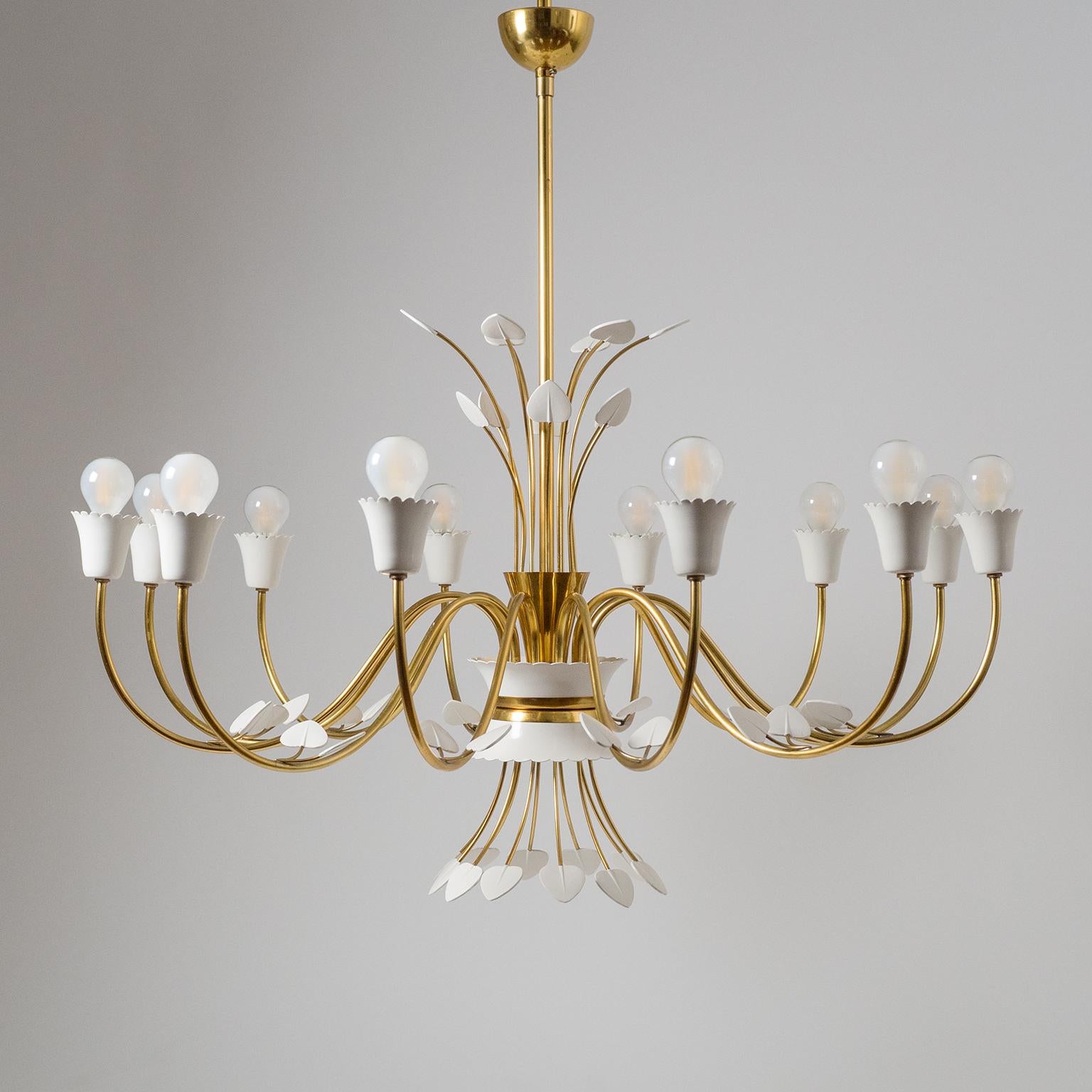 Grand Italian 12-Arm Chandelier, Late 1940s 10