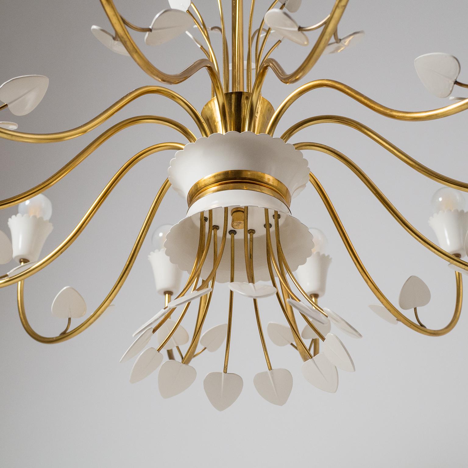 Grand Italian 12-Arm Chandelier, Late 1940s 1