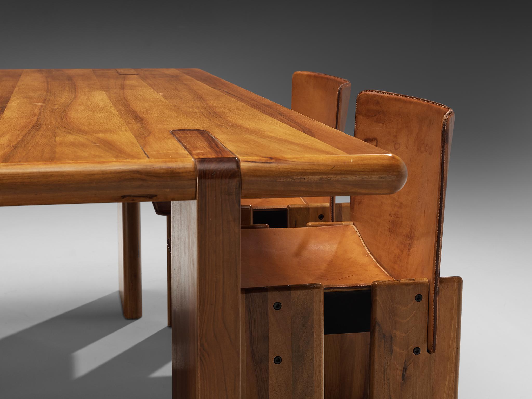 Late 20th Century Barsacchi & Vegni Dining Table in Walnut with Dining Chairs in Cognac Leather