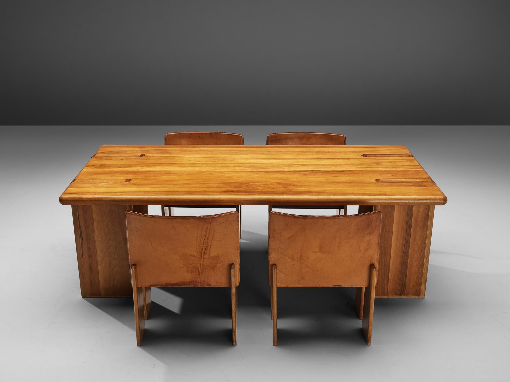 Barsacchi & Vegni Dining Table in Walnut with Dining Chairs in Cognac Leather 2