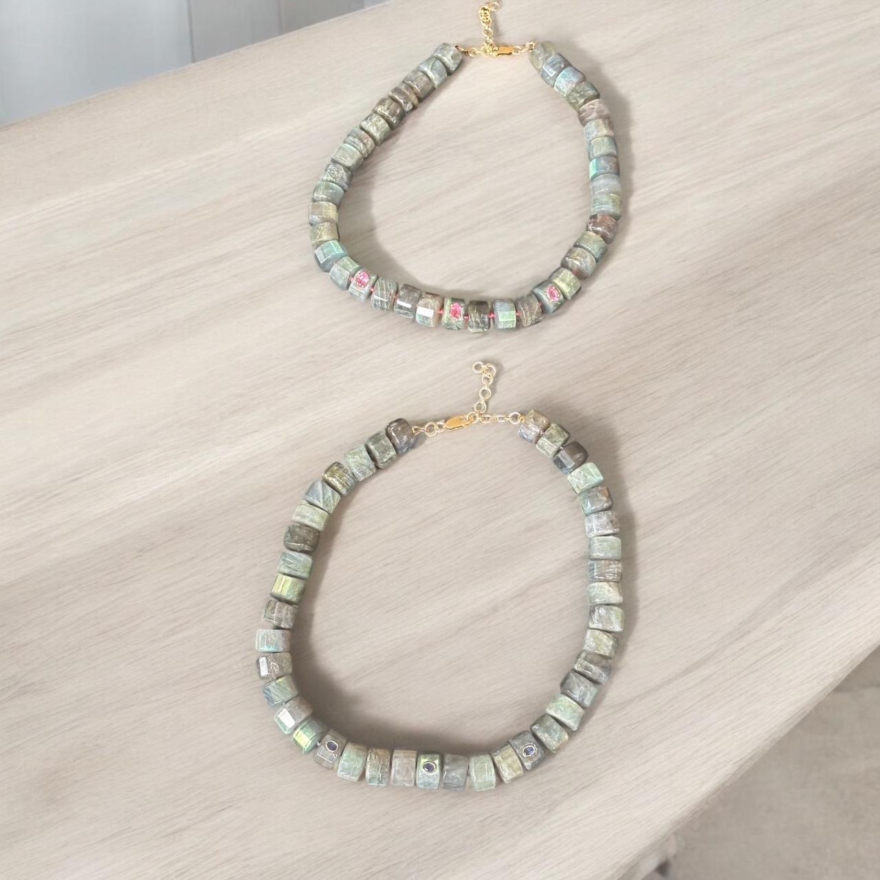 COLLANA GRANDE DI LABRADORITE con tormalina rosa e oro 14k in vendita 1