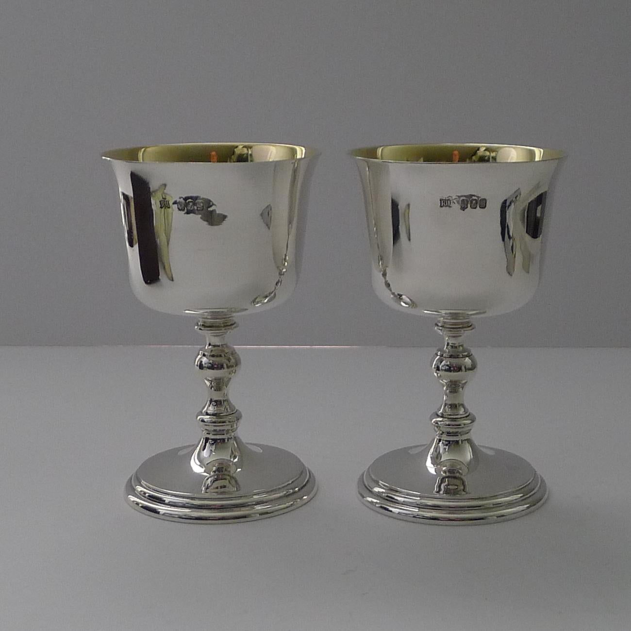 Charles II Grand Large Pair Irish Sterling Silver Wine Goblets - 1974 - 594 Grams For Sale