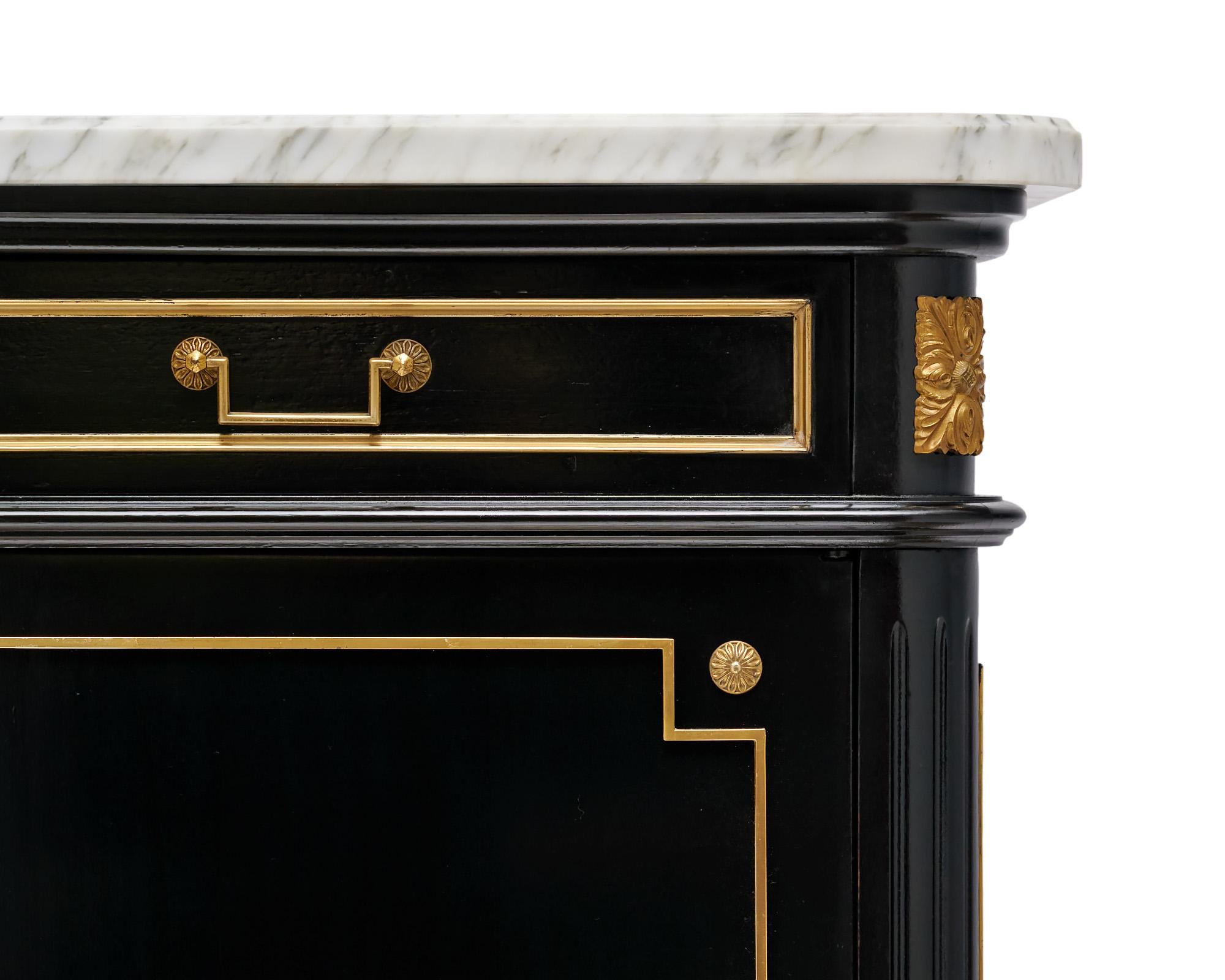 Early 20th Century Grand Louis XVI Ebonized Buffet For Sale