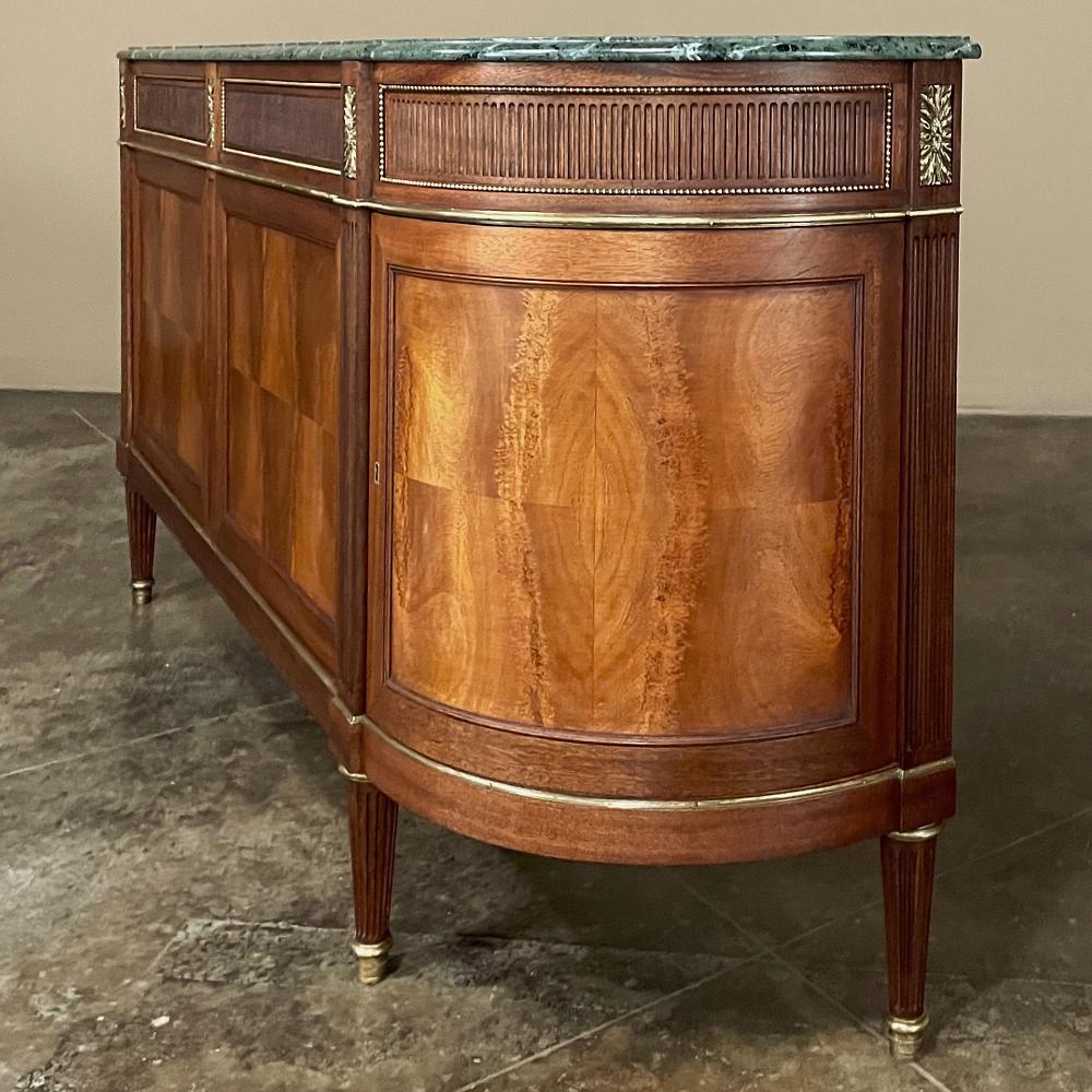 Grand Louis XVI Mahagoni Marmorplatte Buffet ~ Credenza 8