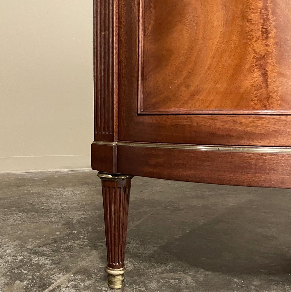 Grand Louis XVI Mahagoni Marmorplatte Buffet ~ Credenza 11