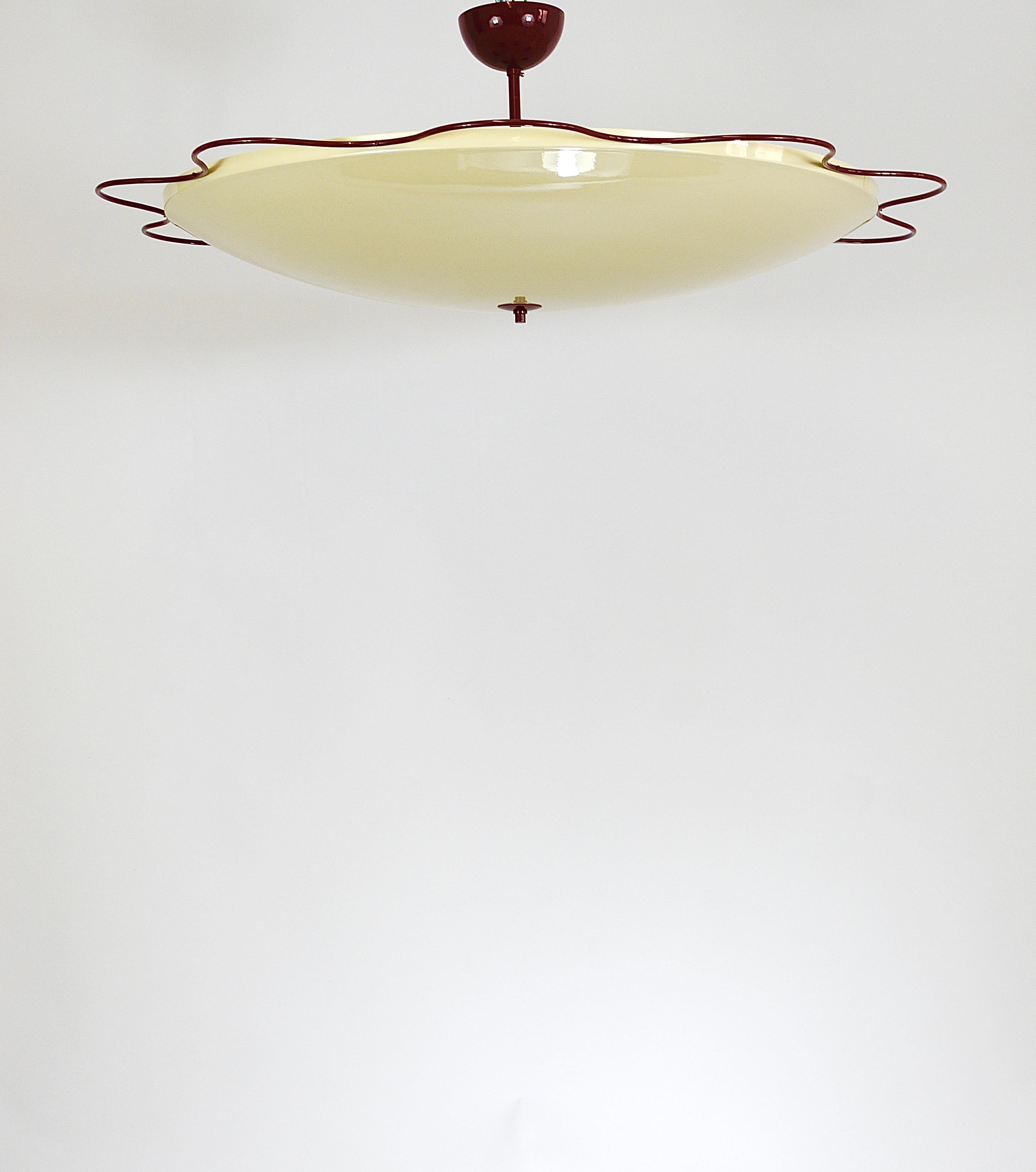 Lámpara de techo empotrable Grand Mid-Century Flush Mount Uplight de Filmcasino Vienna, años 50 1