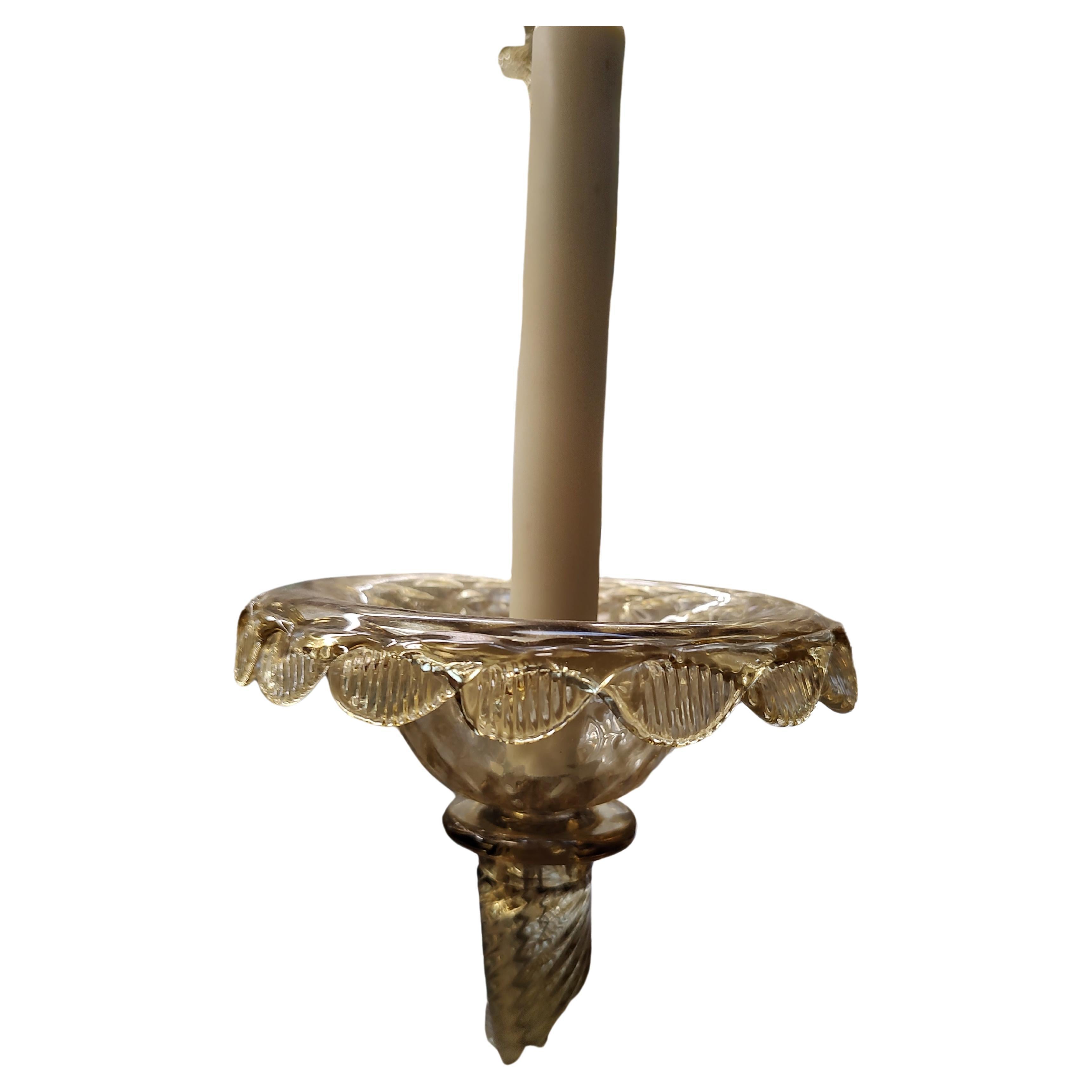 Fatto a mano Grande lampadario italiano scultoreo a 12 bracci di Murano della metà del secolo scorso in vendita