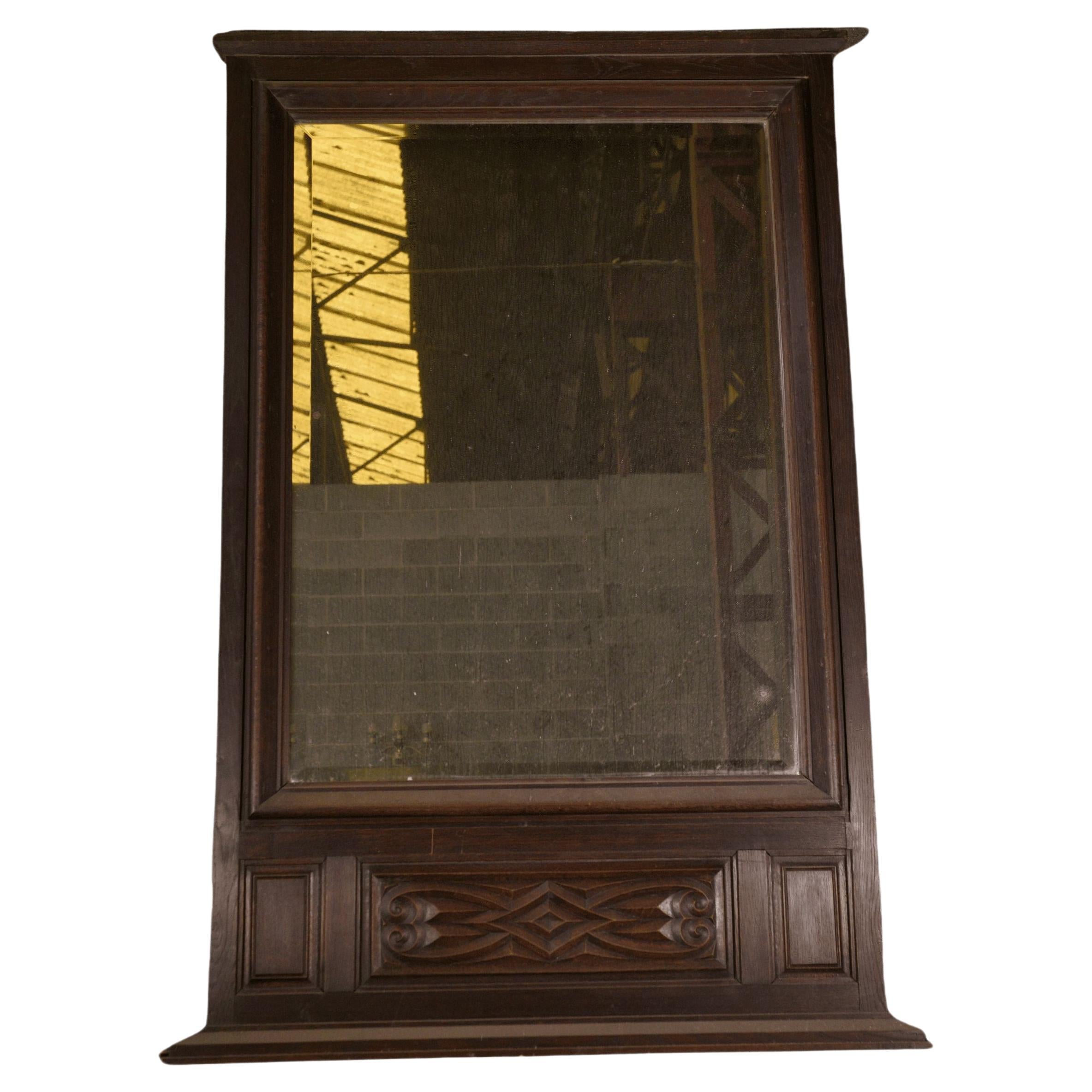 Grand Miroir en chêne massif et verre biseauté par André Le Picard 1950 en vente