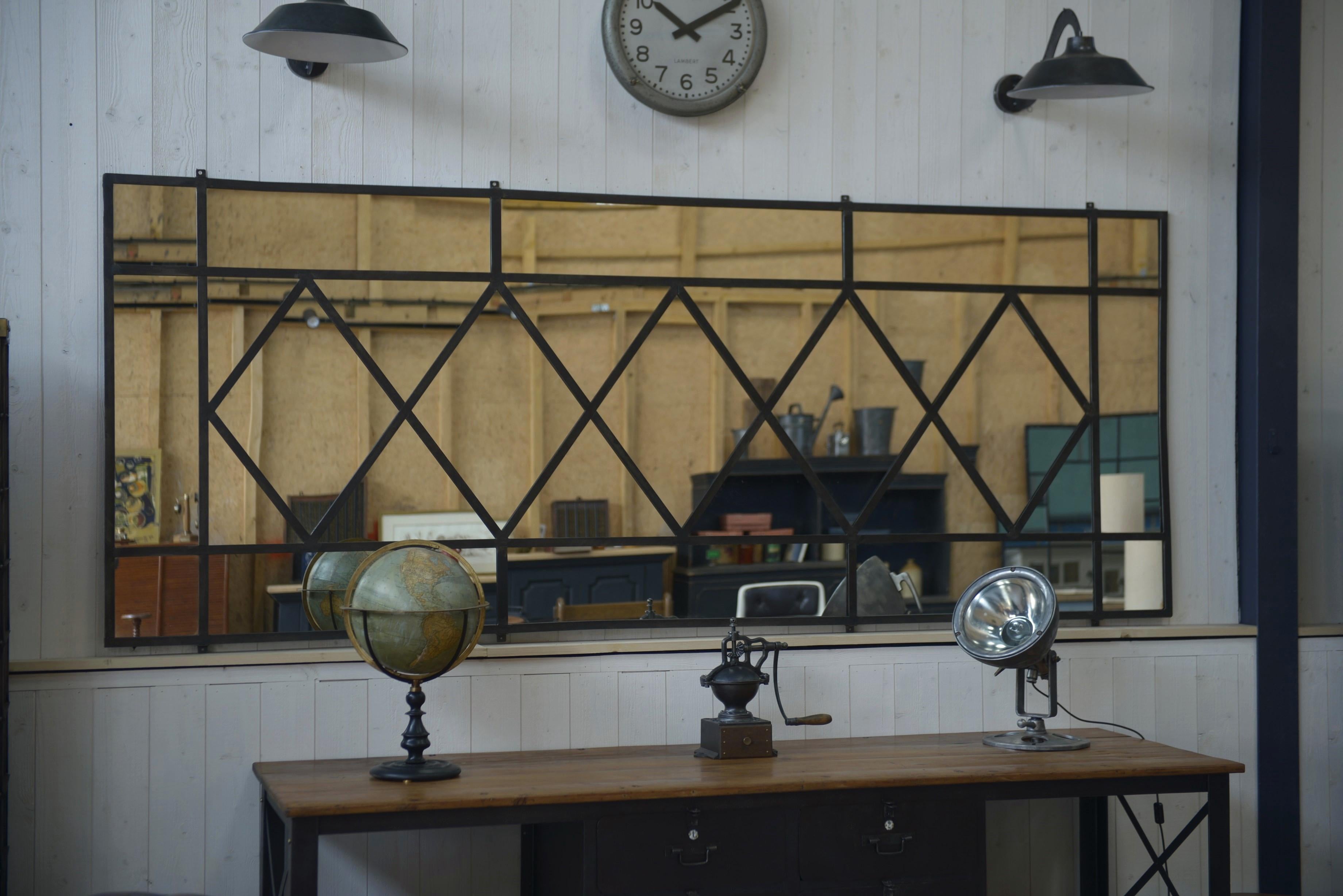 Grand miroir industriel 1960 in vendita 2