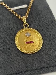 Grand Monumental A. Augis 18k Gold Love Token Medaille Diamanten und Rubine 27mm