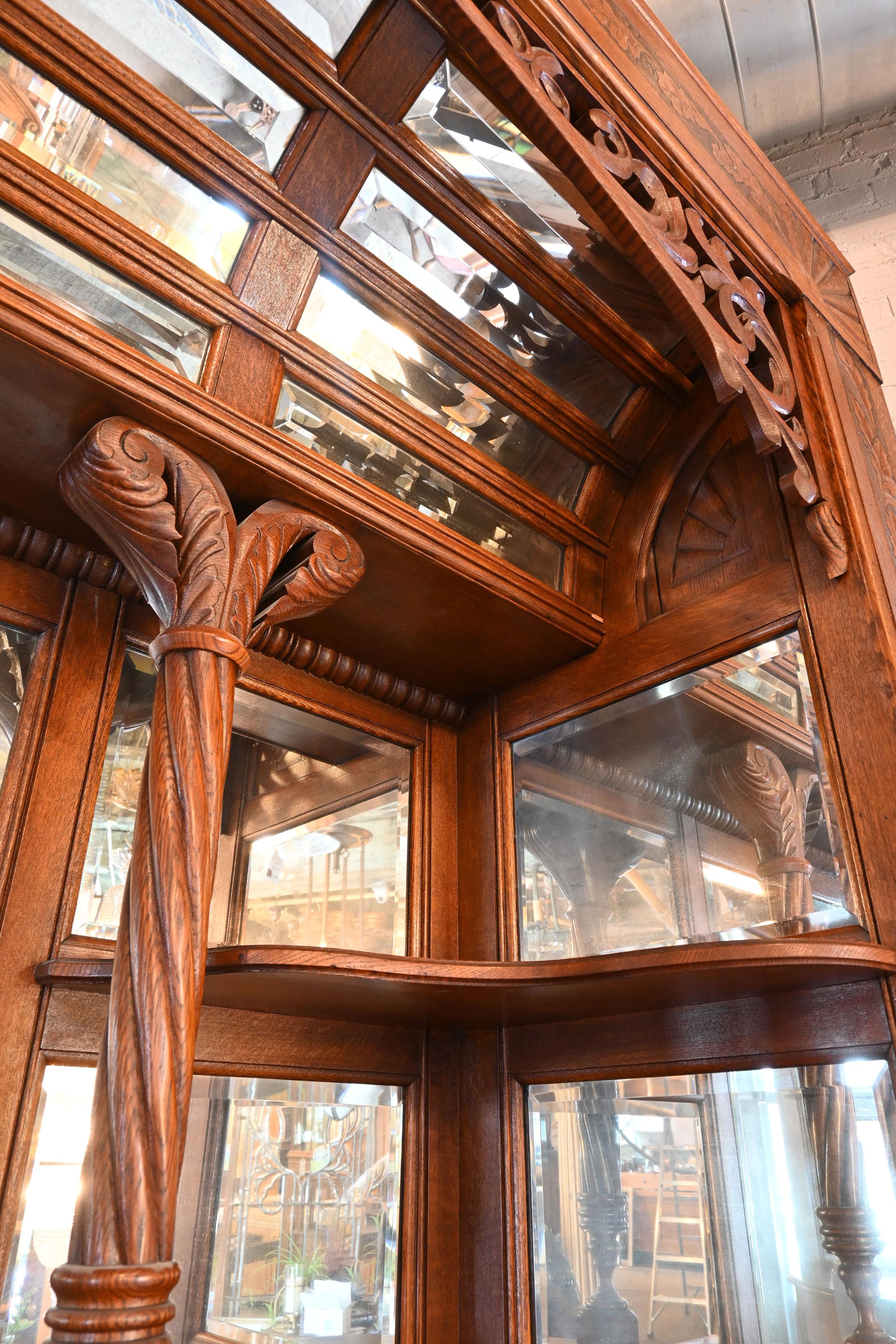 Eastlake Grand Oak Buffet with Beveled Mirrored Ceiling