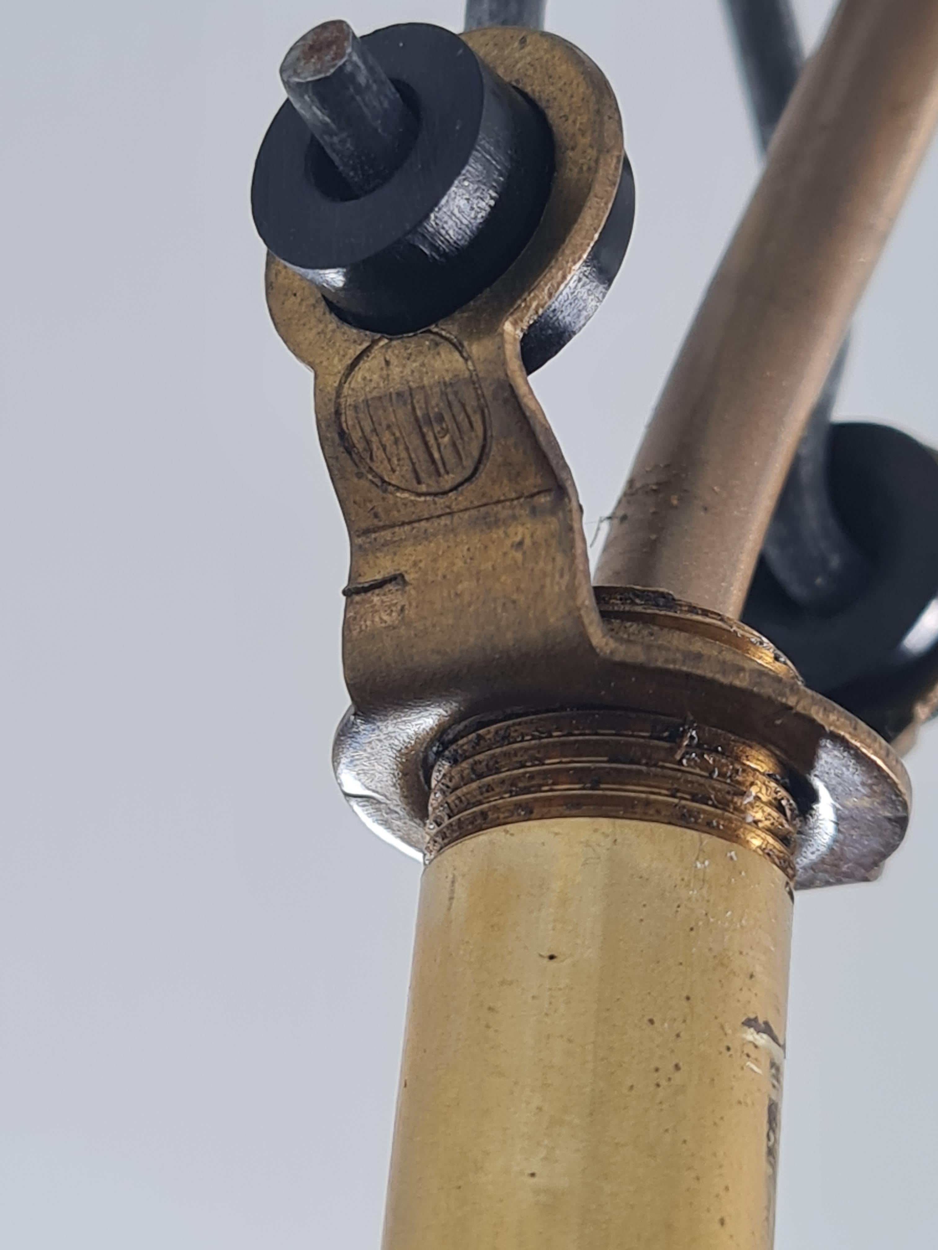 Ciondolo a soffitto in ottone traforato Grand Paavo Tynell, Idman 1950s in vendita 1