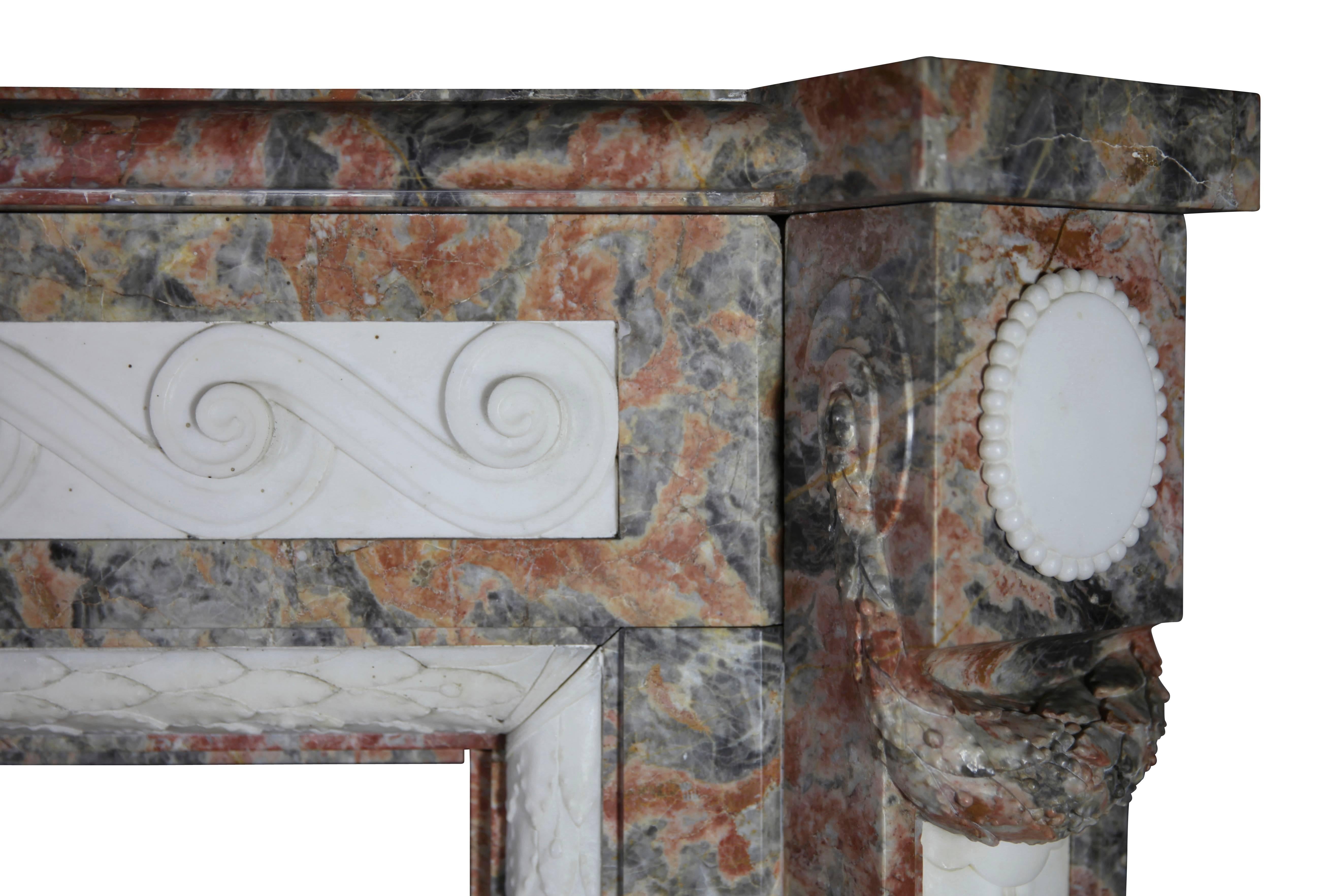 Grand Paladium Antique Fireplace Surround in Rouge Languedoc Marble For Sale 1