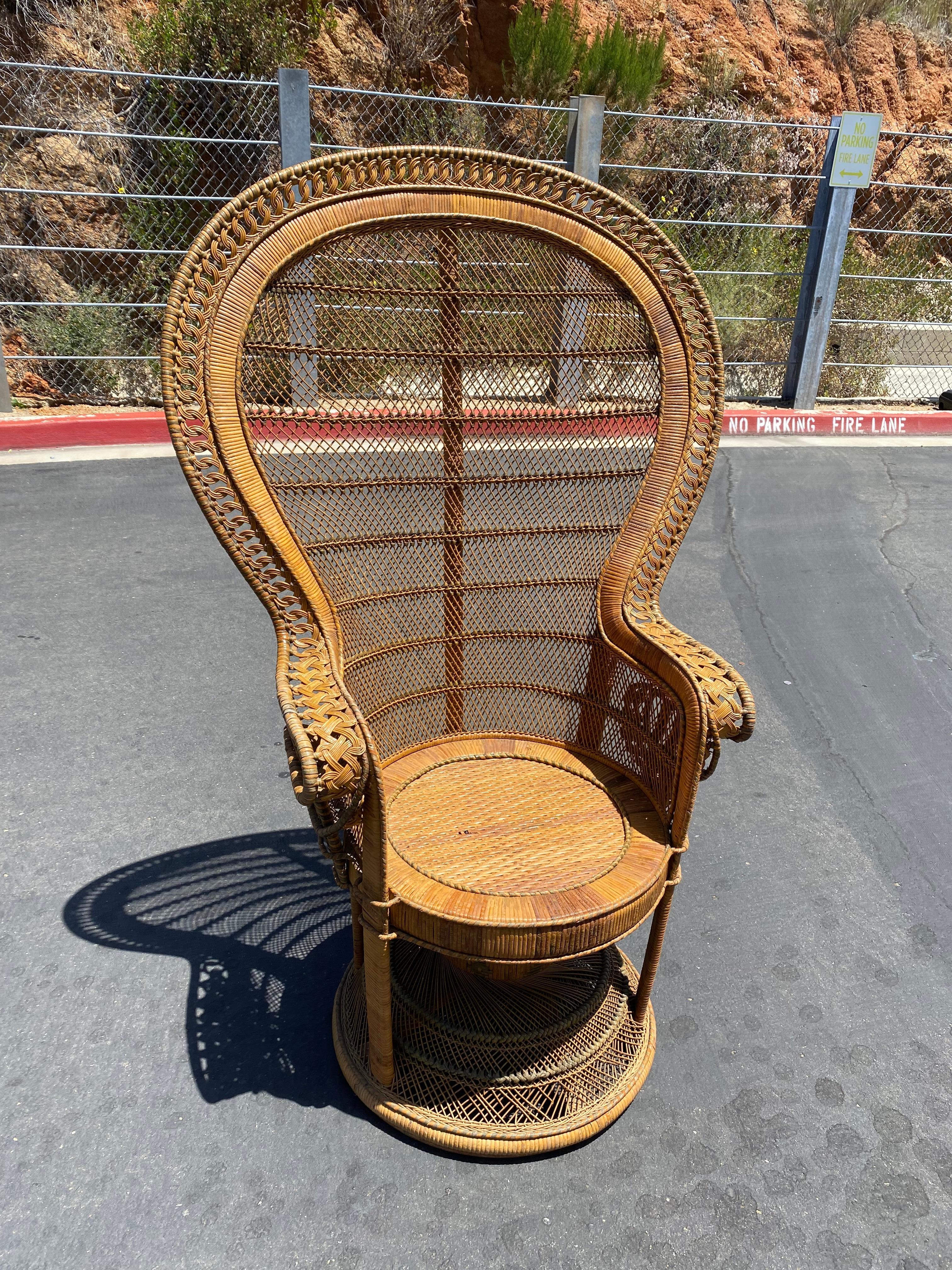 Grand Peacock Rattan Wicker Table & Chair Vintage Set Circa 1960’s 10